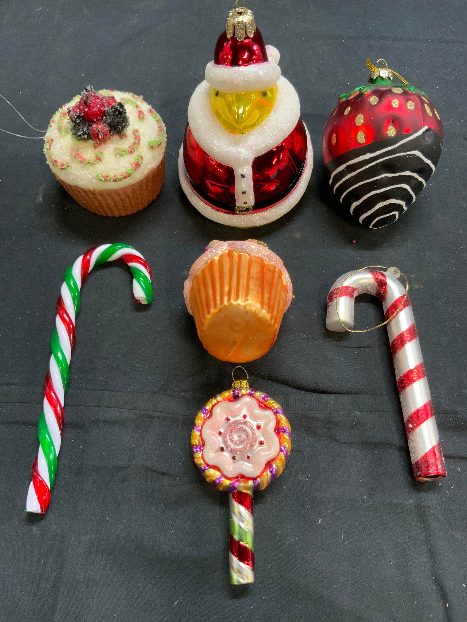 Lot 7 Assorted Christmas Tree Ornaments (1 of 8)