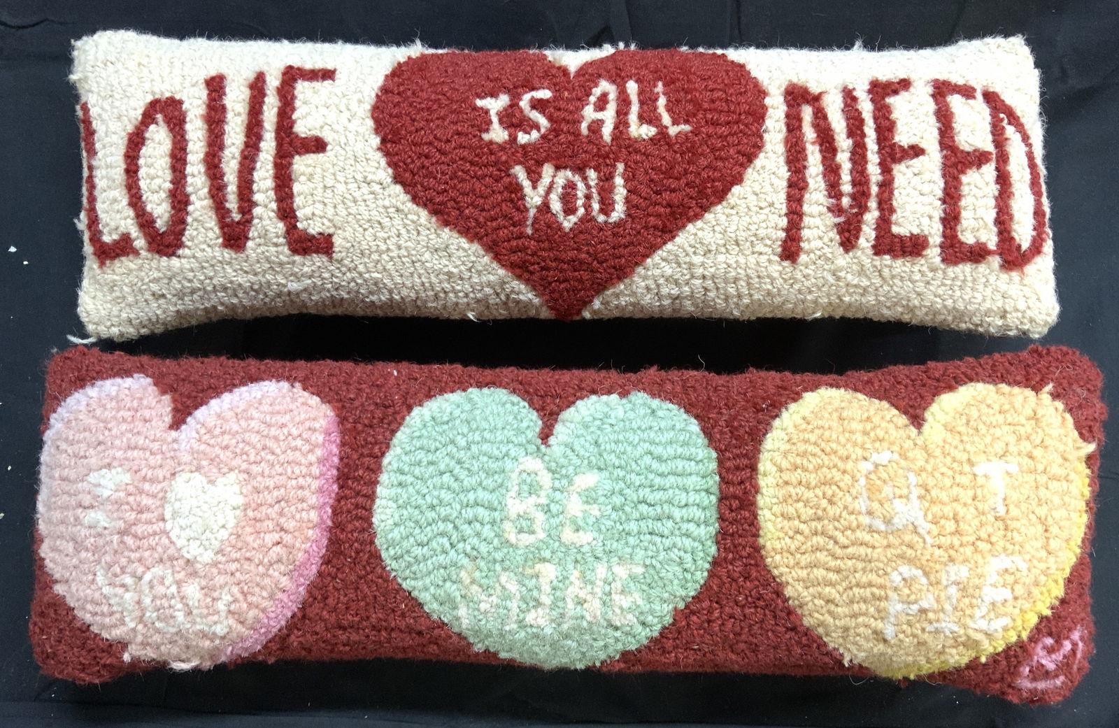 LAURA MEGROZ FOUR CORNERS 2 Hooked Pillows (1 of 8)