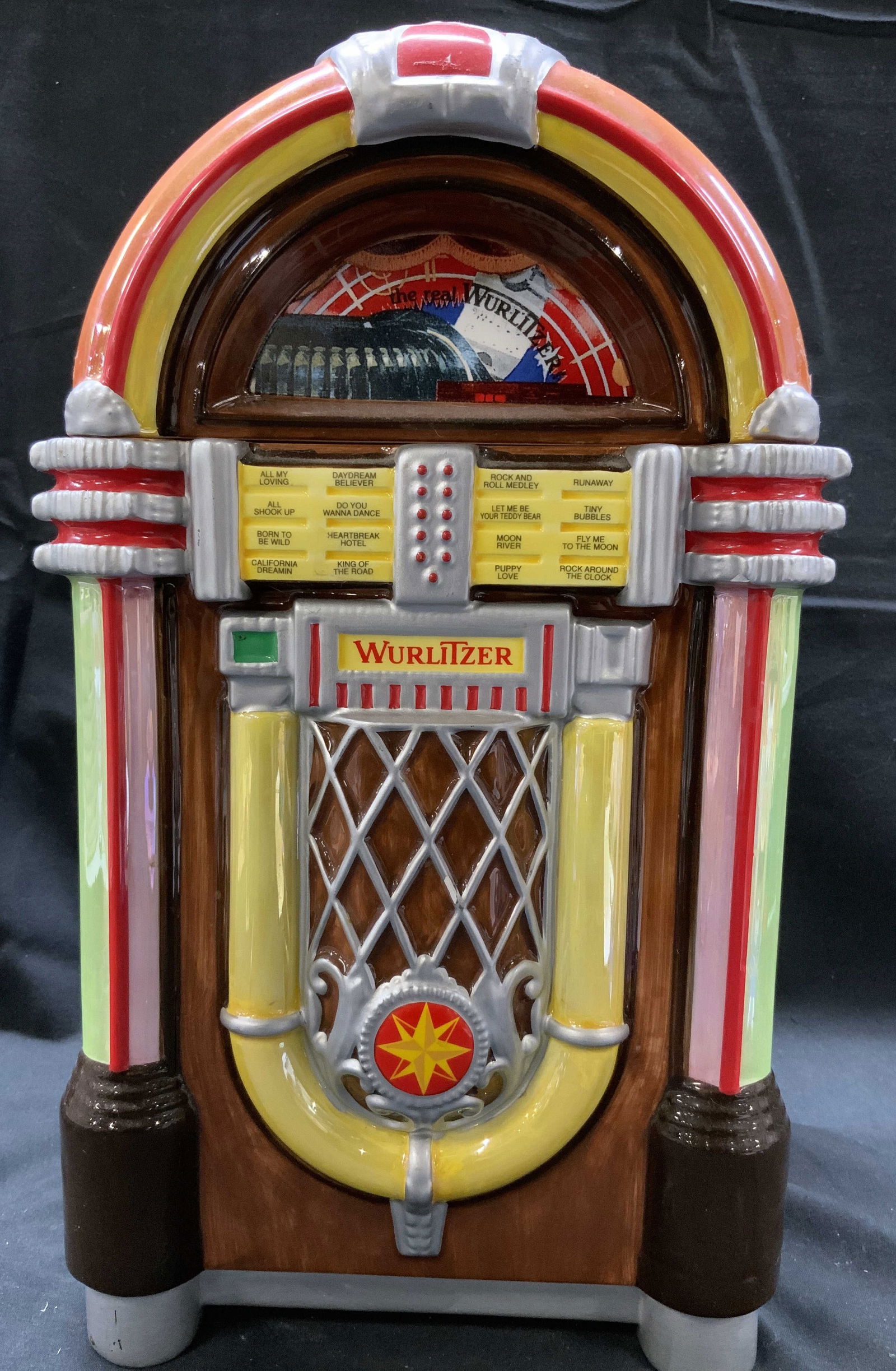 1998 Wurlitzer Jukebox Ceramic Cookie Jar (1 of 9)