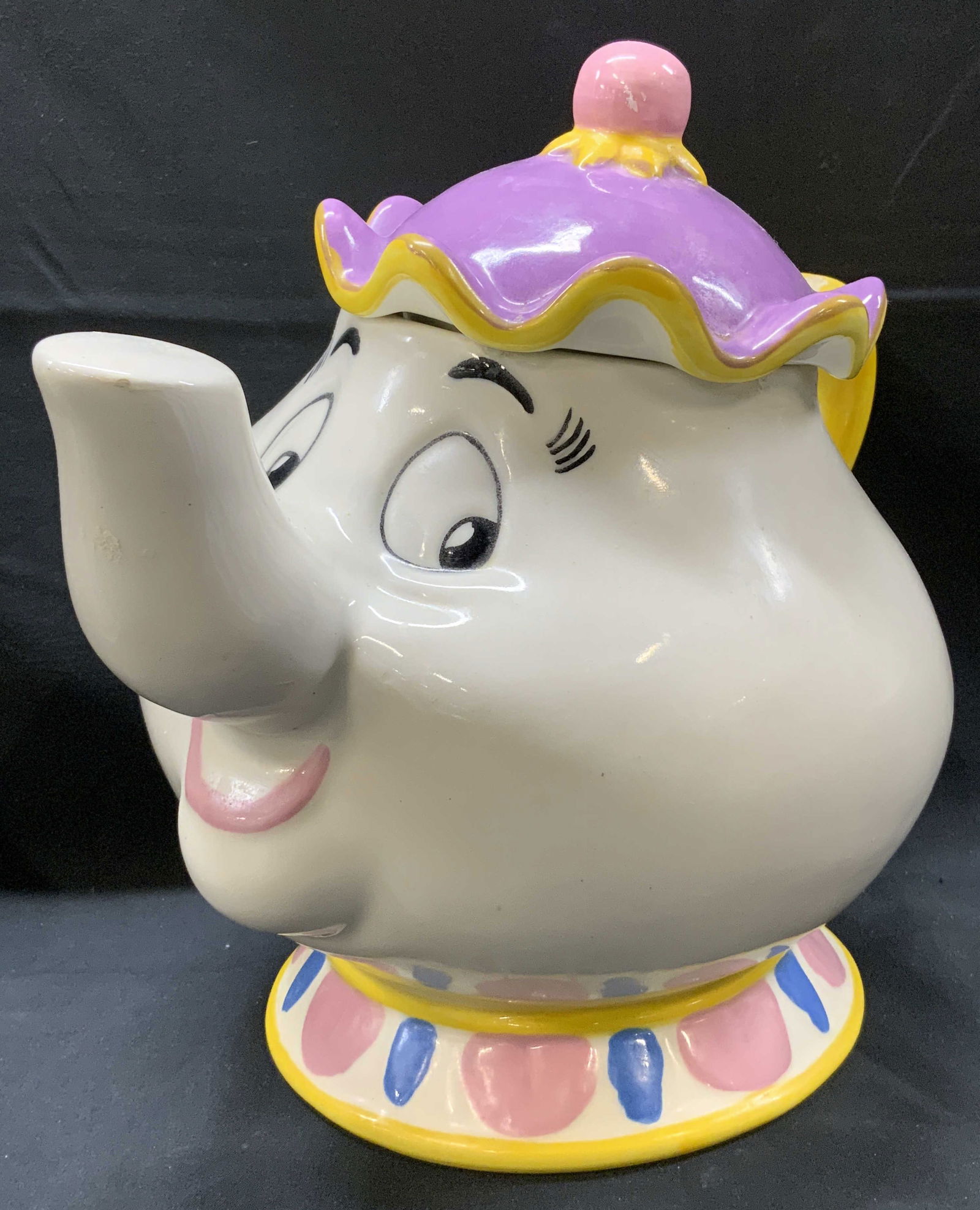 Vntg. Disney Mrs.Potts Teapot Ceramic Cookie Jar (1 of 9)