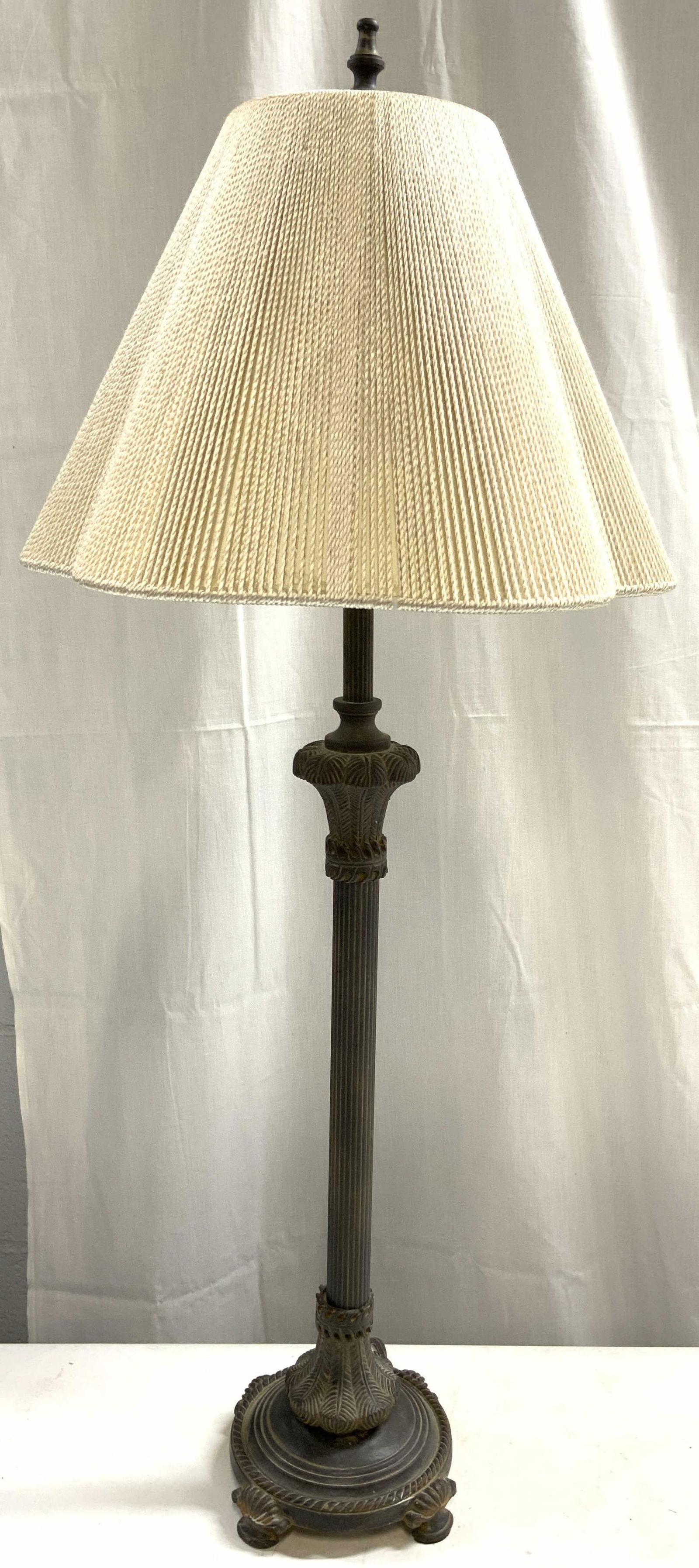 Vintage Footed Metal Table Lamp W Shade (1 of 7)