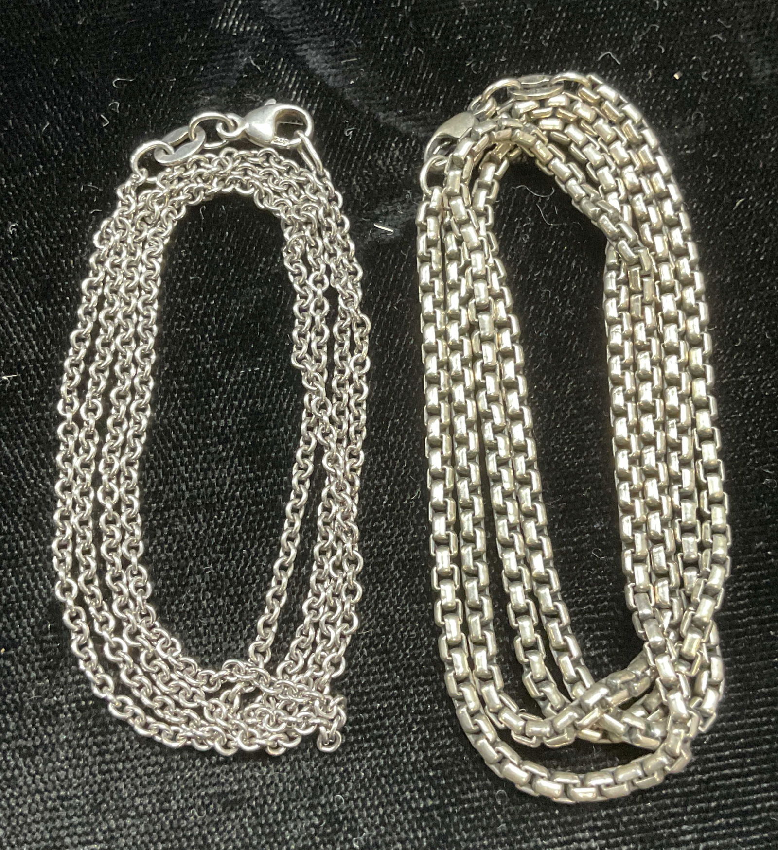 Lot 2 Signed Avery Sterling Silver Chain Necklaces (1 of 6)