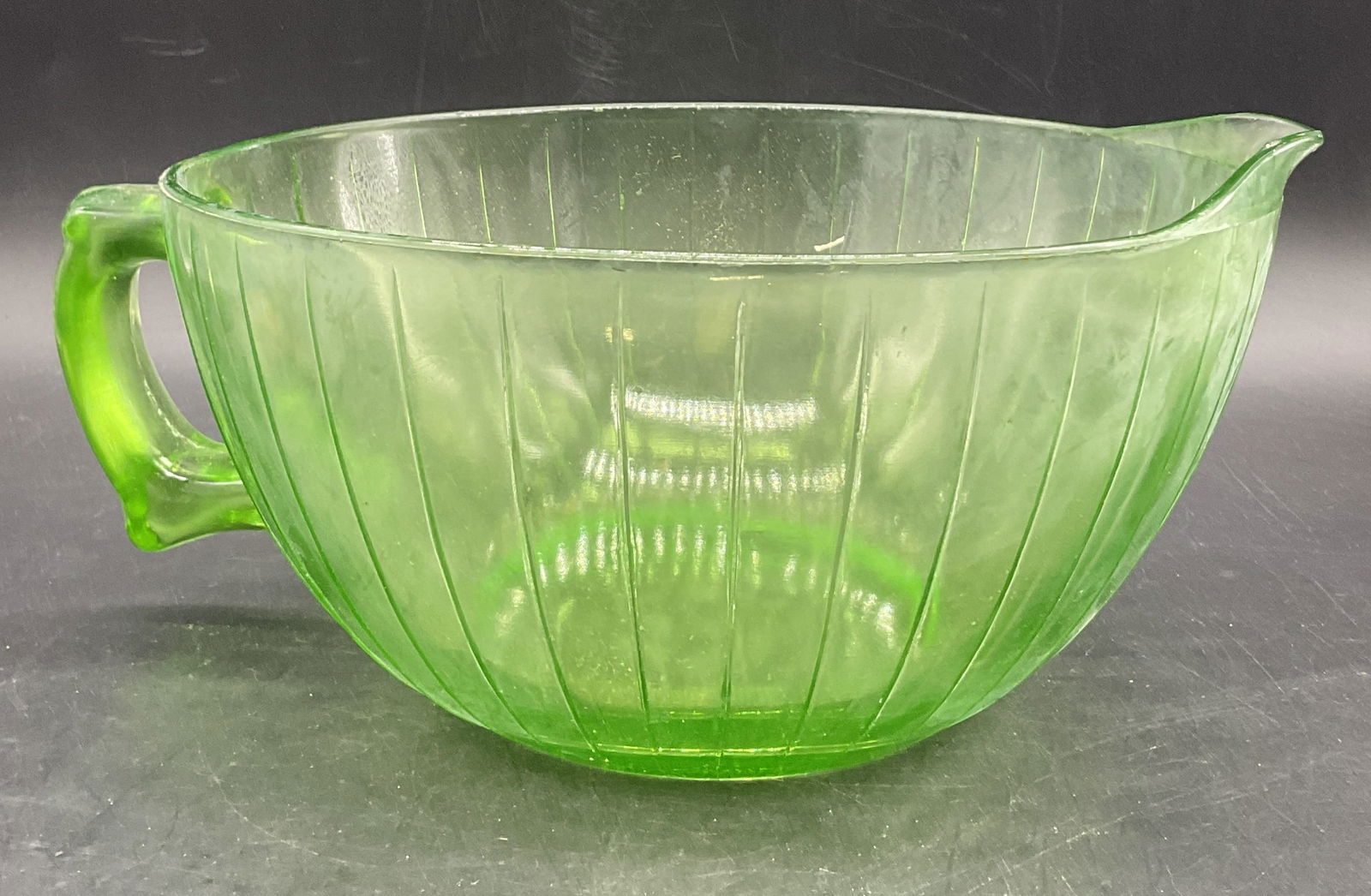 Vintage Ribbed Uranium Glass Handled Mixing Bowl (1 of 9)