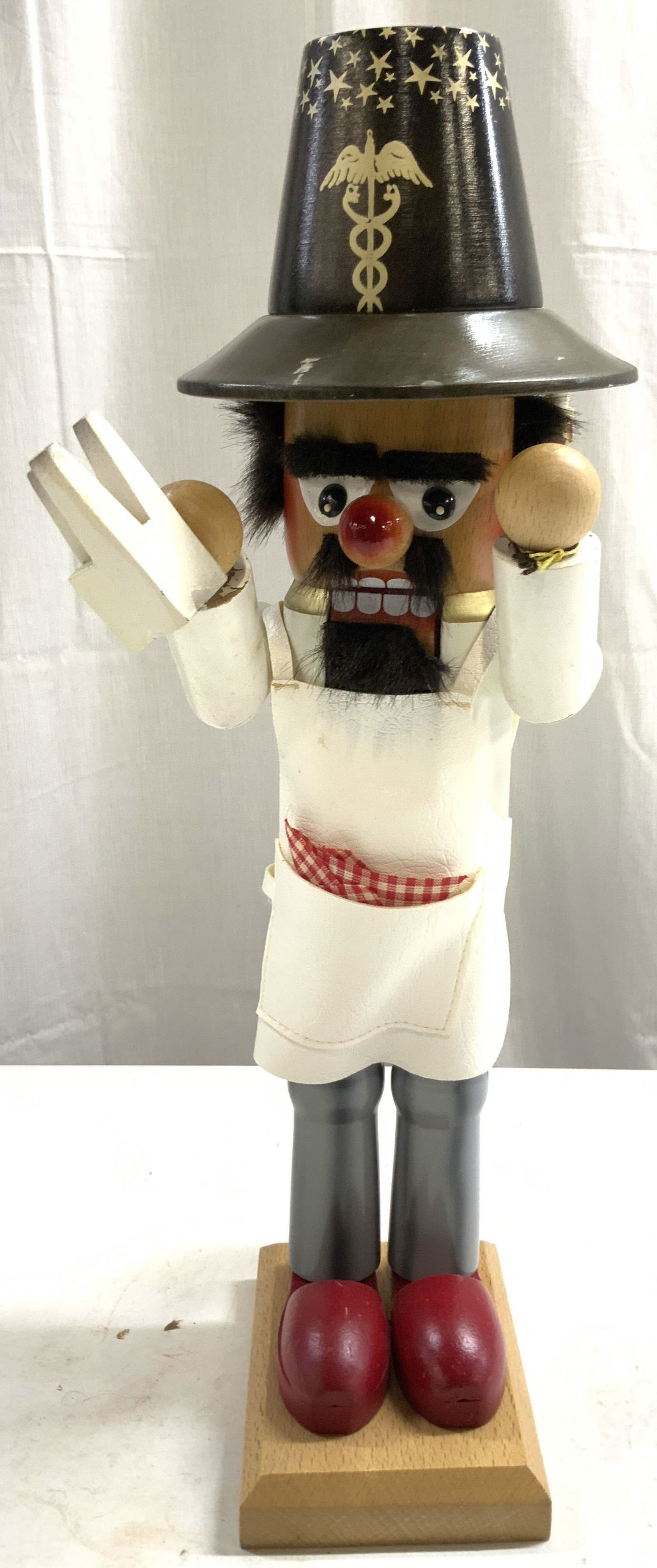 STEINBACH VOLKSKUNST Wooden Nutcracker (1 of 9)