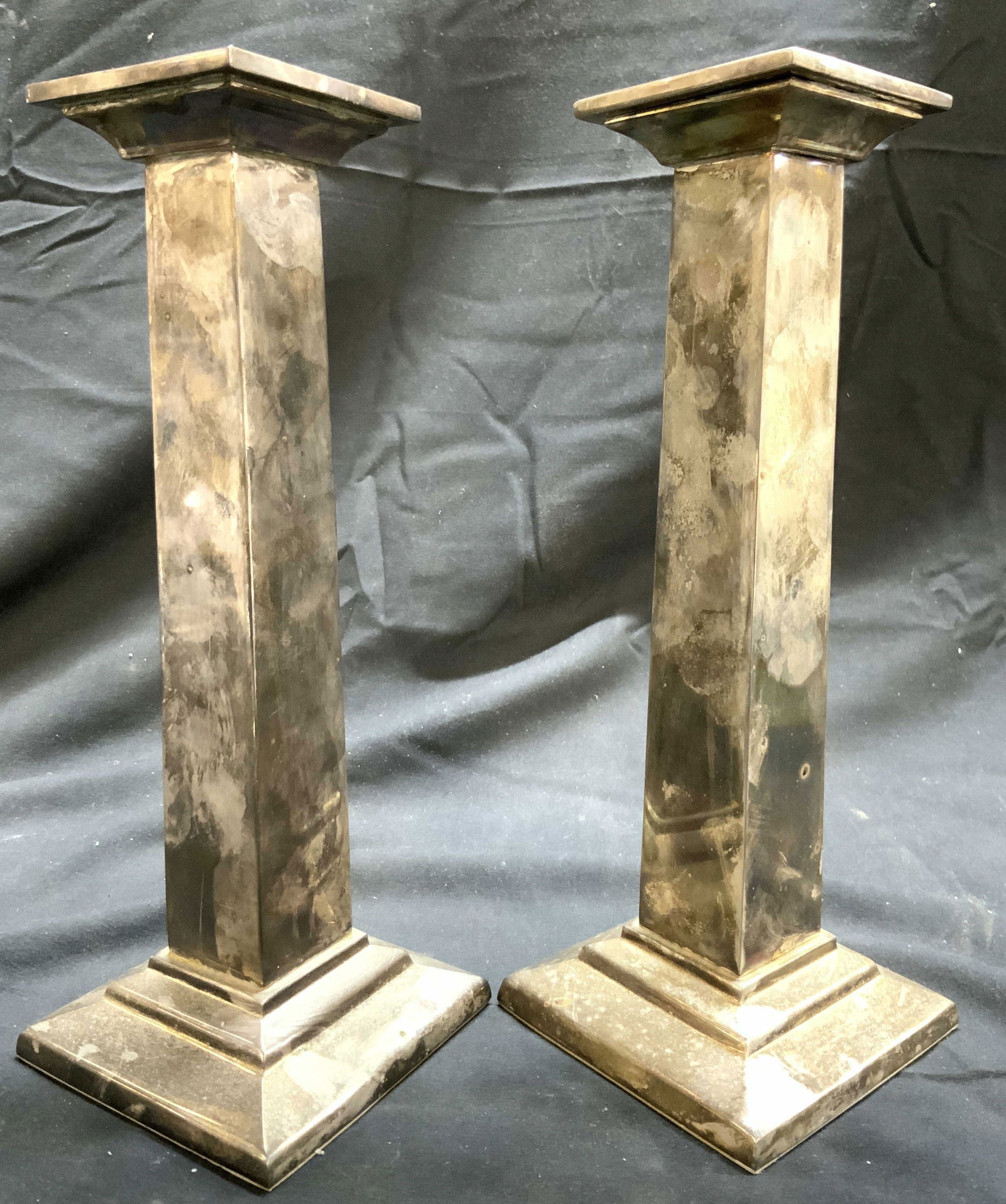 POTTERY BARN Pr Silver Toned Metal Candlesticks (1 of 6)