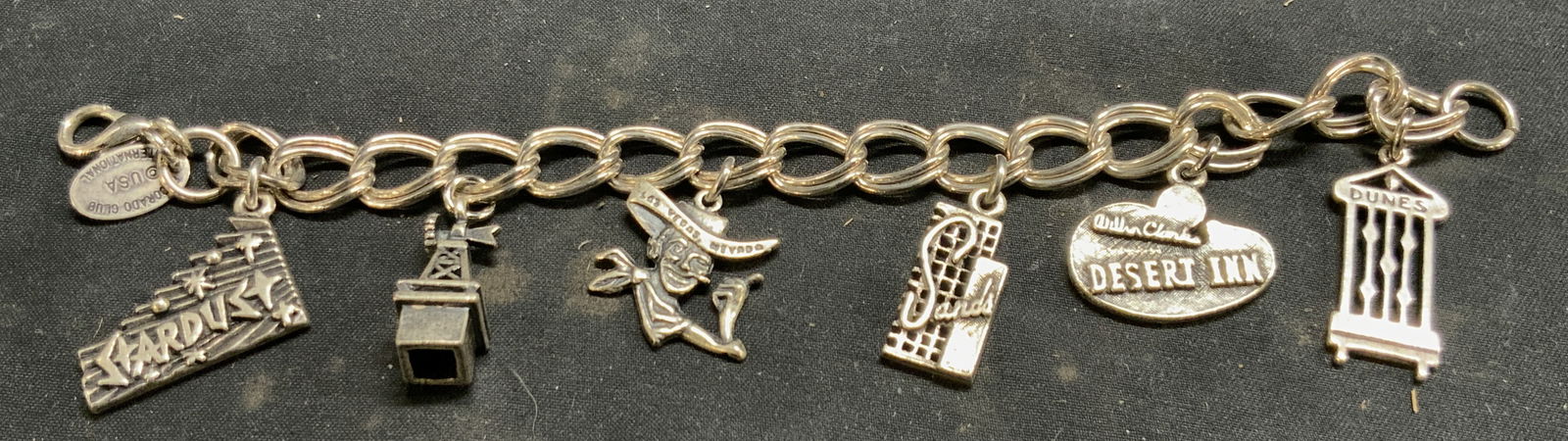 Las Vegas Silver Toned Charm Bracelet (1 of 8)
