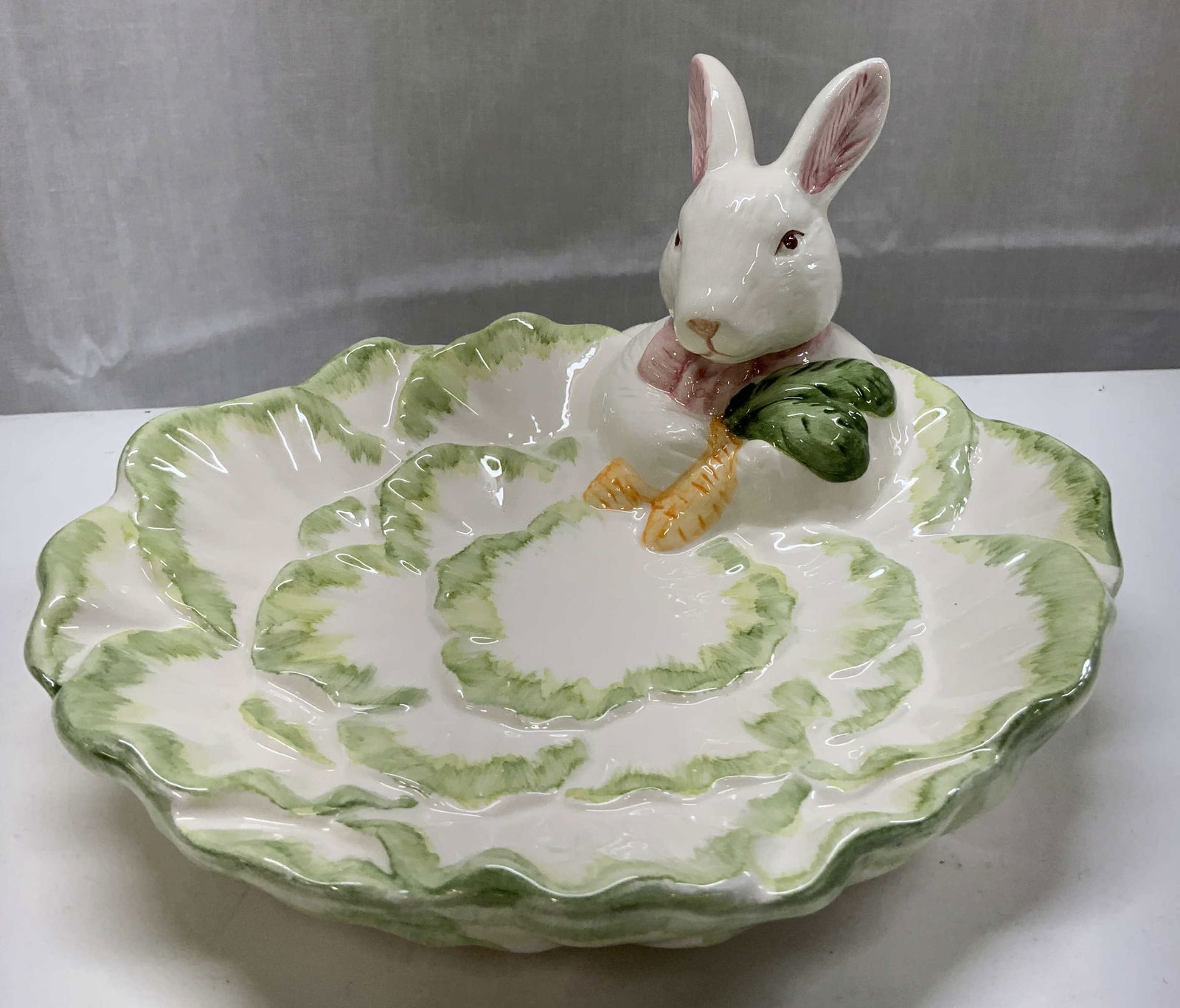 Bunny Hand Painted Ceramic Candy Dish NIB (1 of 8)