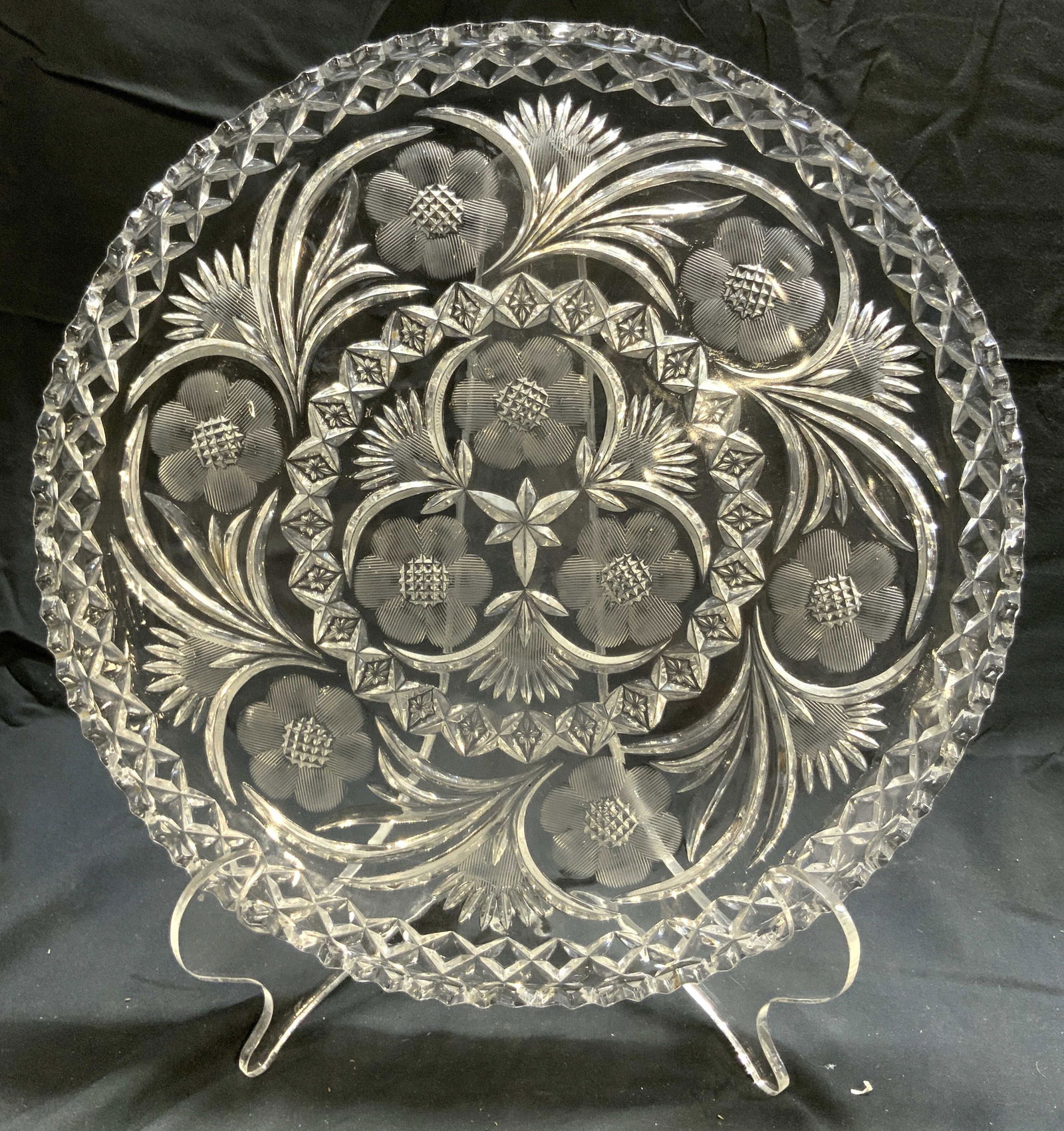 Crystal Floral Serving Platter W Toothed Rim (1 of 7)