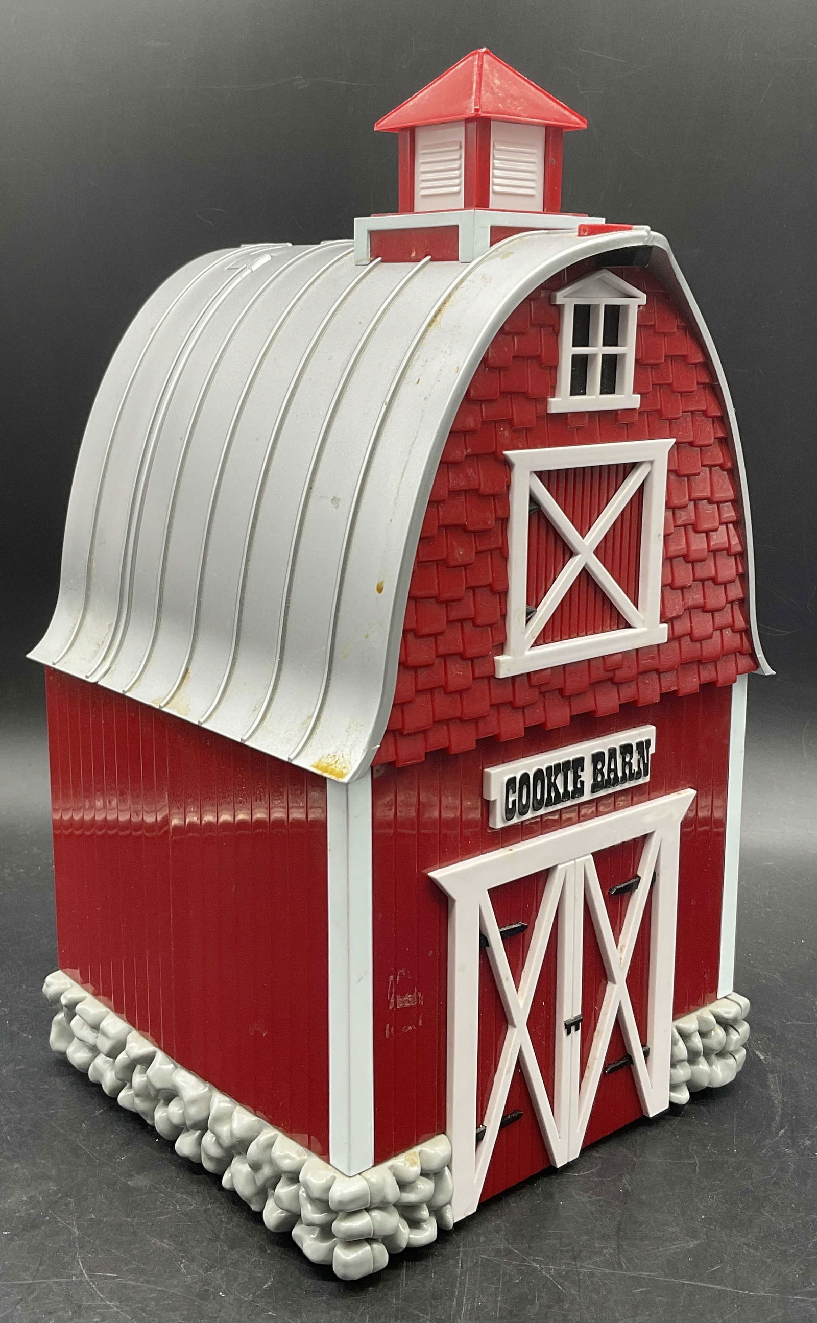 2000 THE ORIGINAL BARN COOKIE JAR Green Acres (1 of 7)