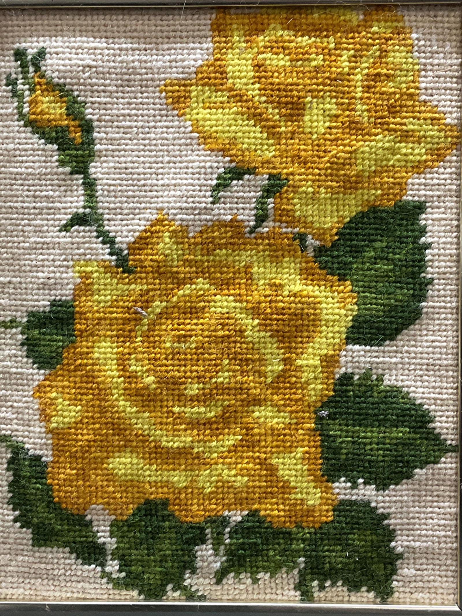 Framed Vintage 1978 Needlepoint Flower (1 of 6)