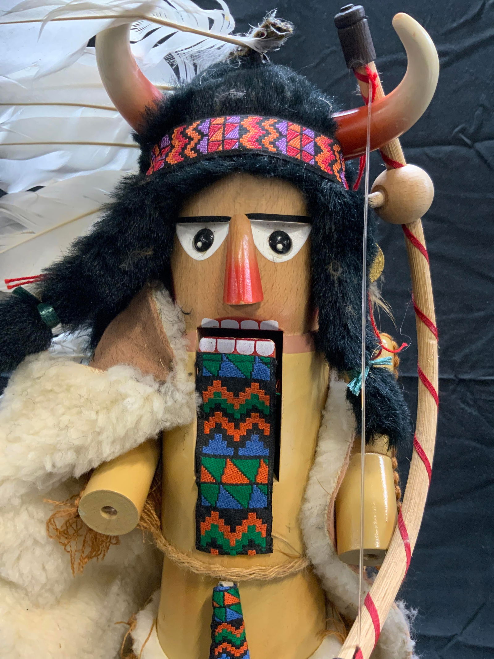 Steinbach VOLKSKUNST Vtg Native Am Nutcracker (1 of 7)