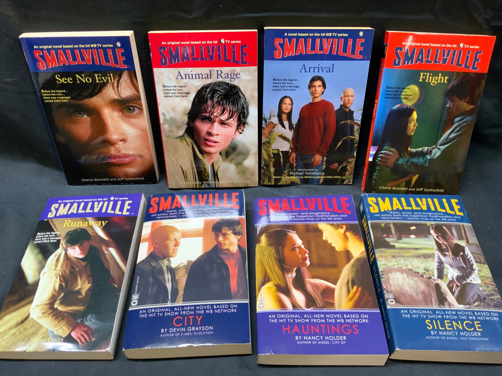 Lot 8 SmallVille Fiction Novels 2000s DC COMICS: Lot 8 SmallVille Fiction Novel 2000s DC COMICS 8 paper back novels, including SmallVille Arrival by Michael Teitelbaum, SmallVille City by Devin Grayson, SmallVille Hauntings by Nancy Holder, SmallVil
