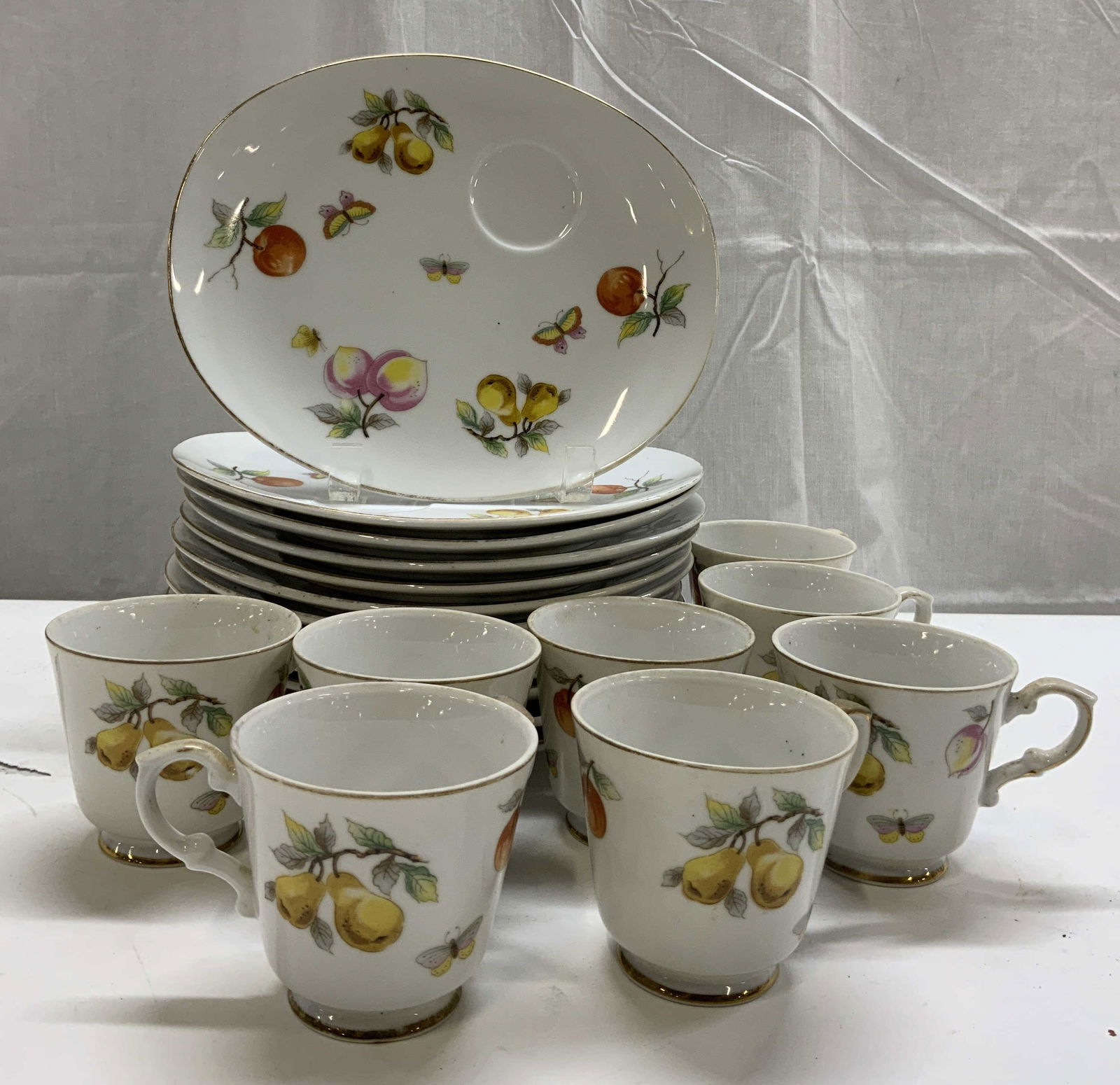 Group Lot Fruit Pattern Salad Plates & Cups (1 of 6)