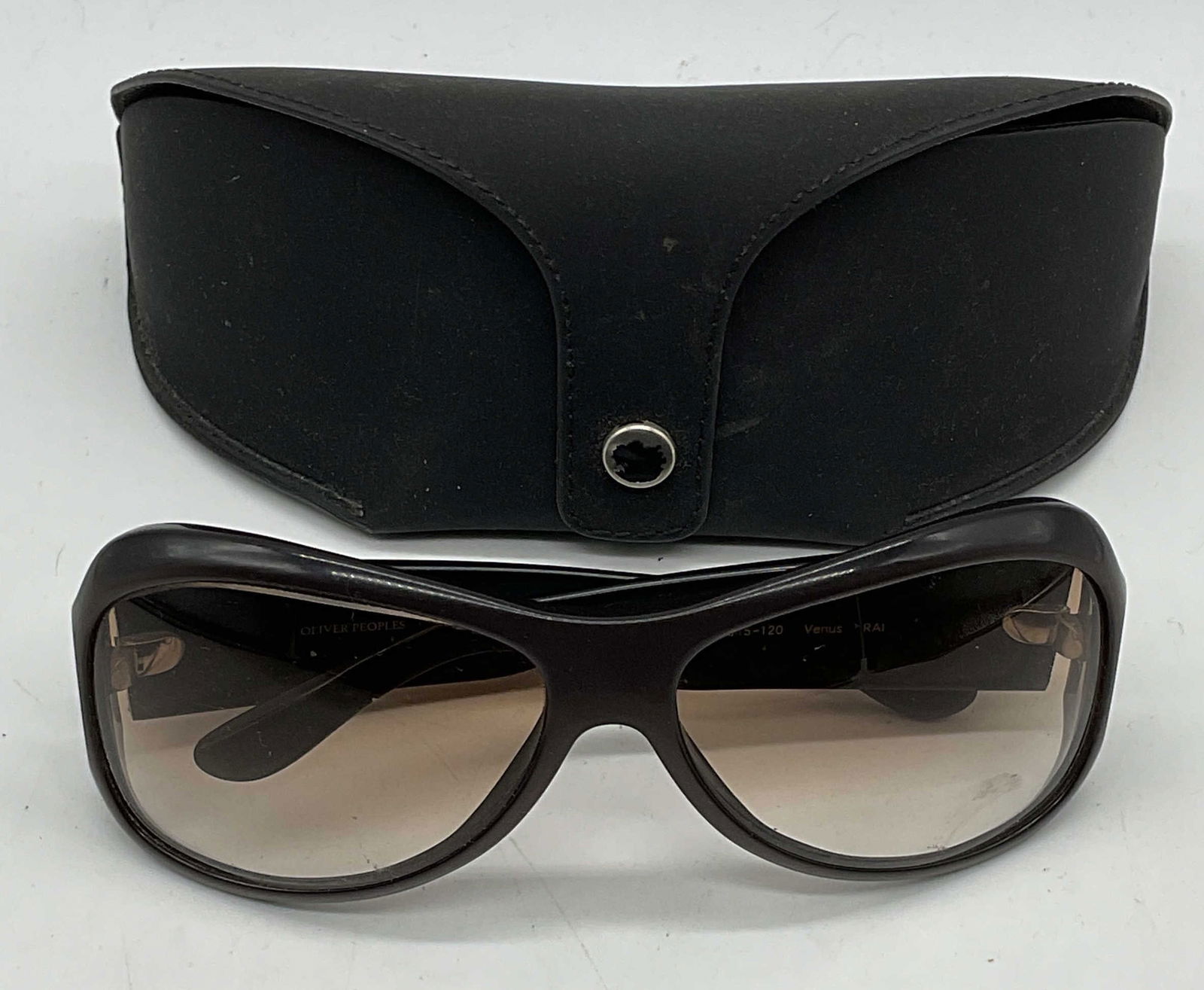 Oliver Peoples Black Sunglasses & Case (1 of 6)