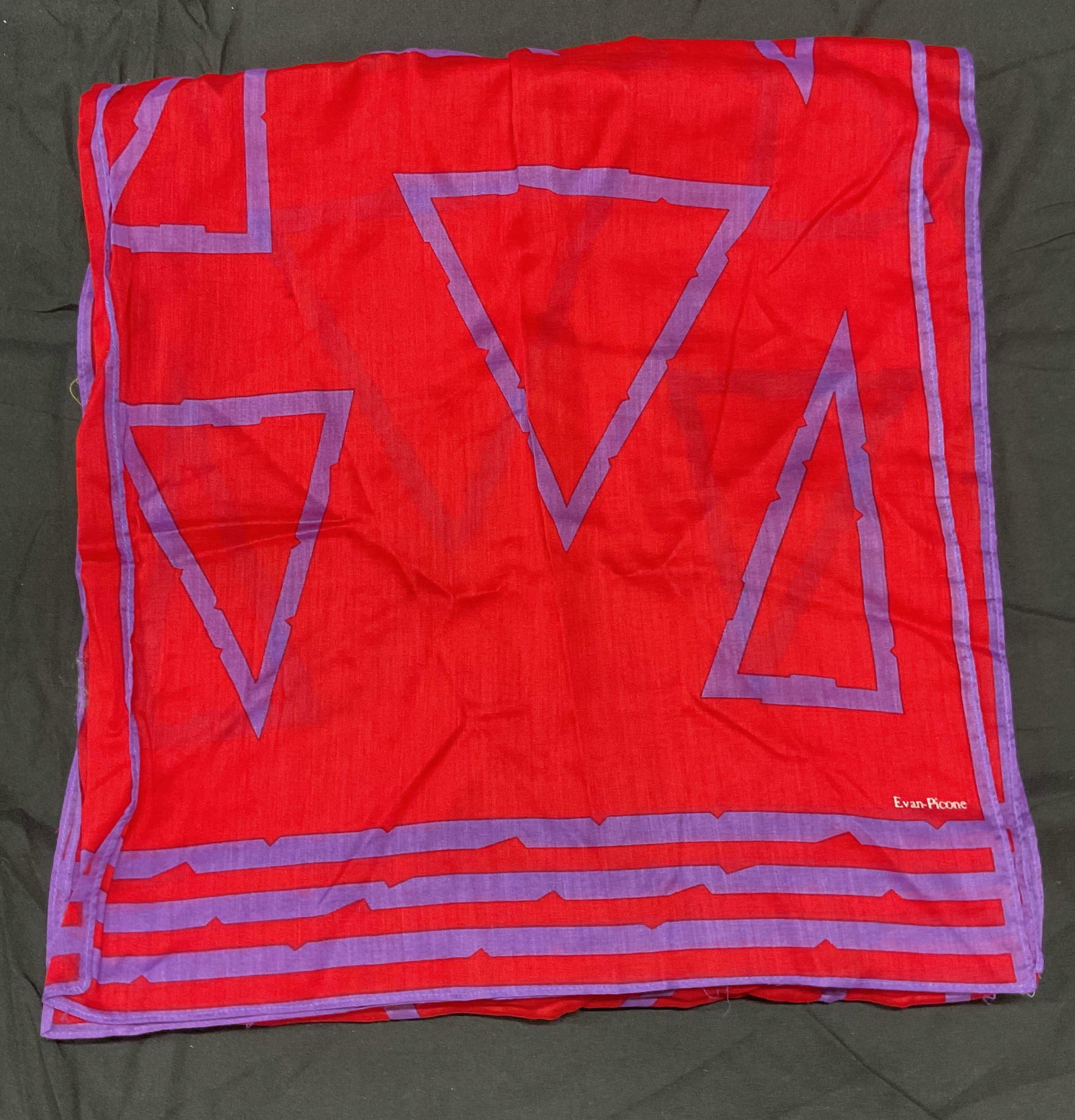 Evan Picone Red Purple Triangle Scarf: Evan Picone geometric triangle print scarf in red and purple. Feels like cotton. Measures approx 60 inches long. Some wear including pulls observed. Evan Picone, Evan Picone scarf, designer scarf, des