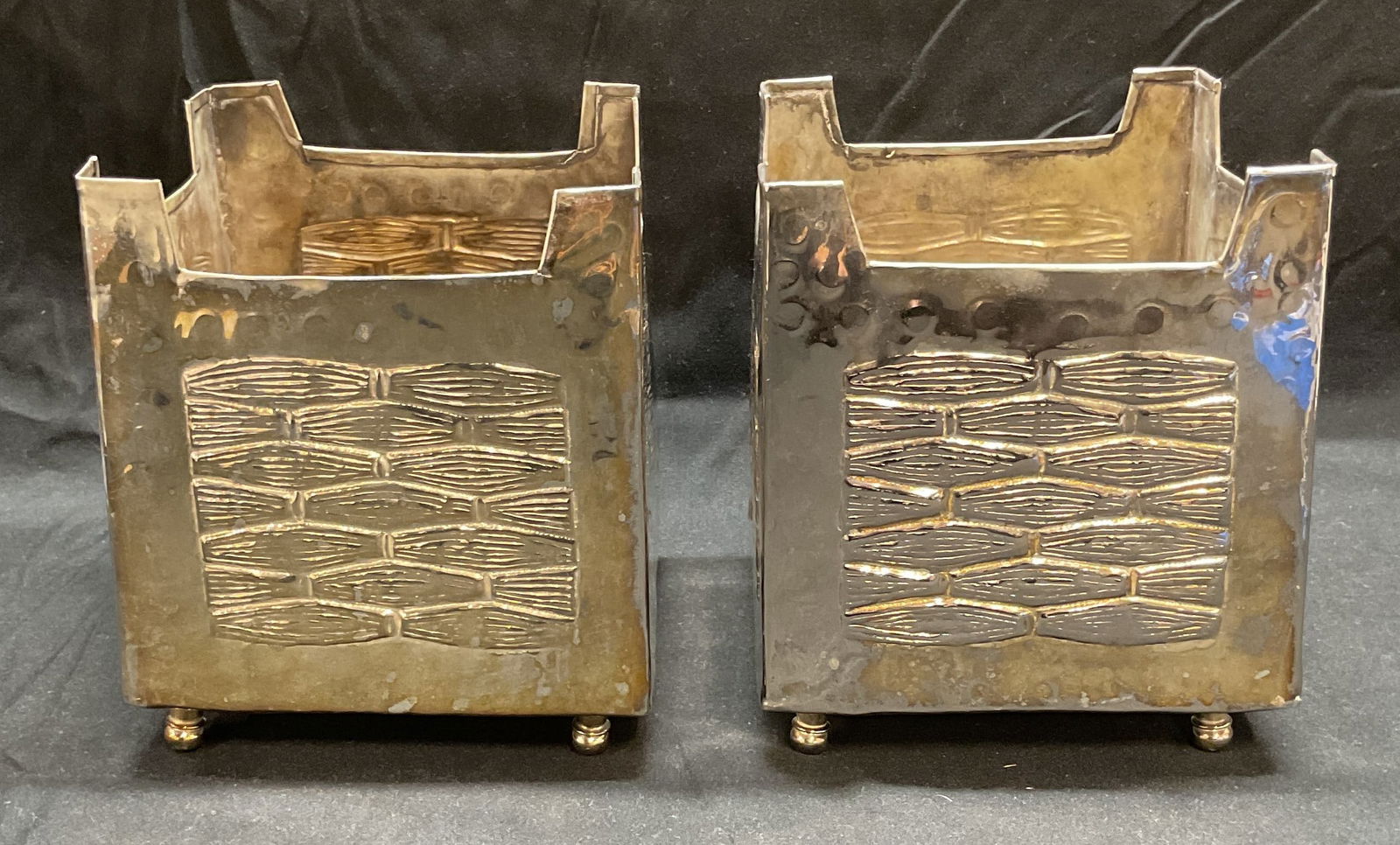 Pr Vtg Silver Plated Woven Design Cache Pots W Box (1 of 7)