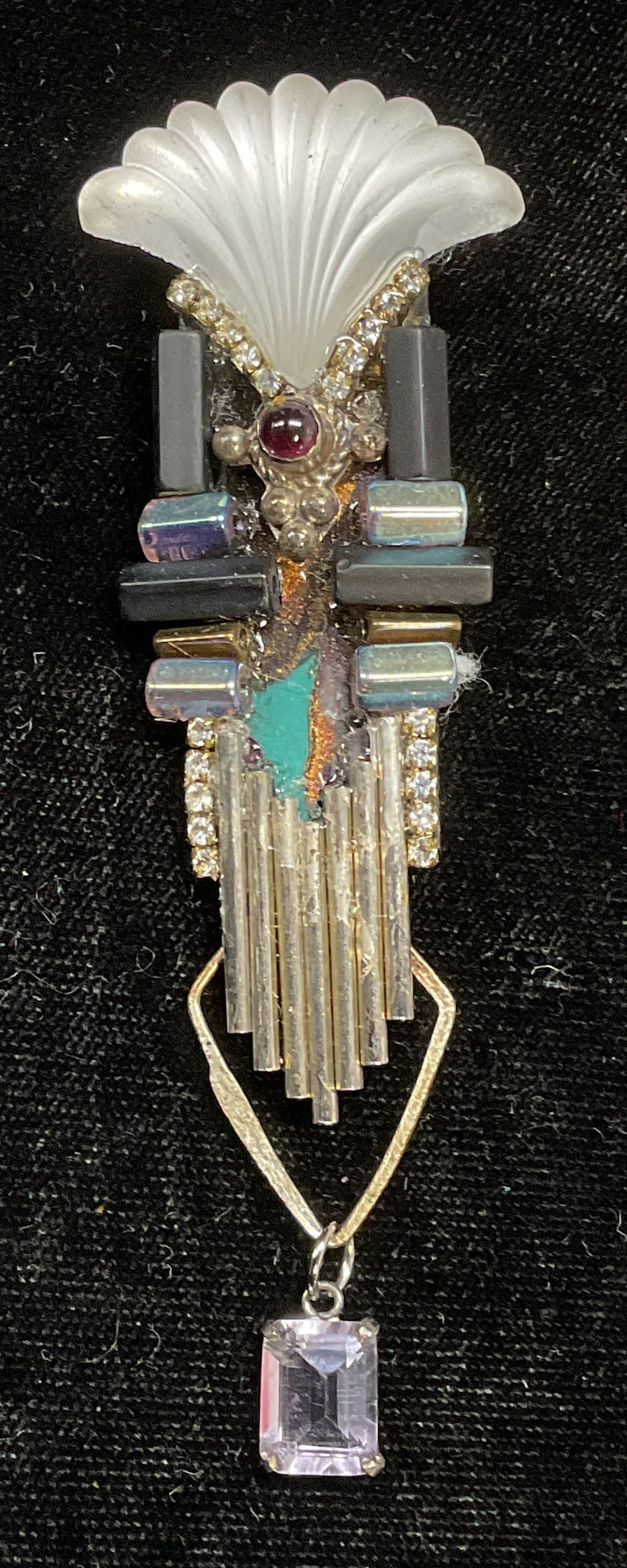 Vtg Handmade Art Deco Style Crystal Brooch: Vintage handmade art deco style brooch with crystal and lucite. Measures approx 3.5 x 1.25 inches. Some wear including scratching observed. Jewelry, estate jewelry, costume jewelry, cocktail jewelry, 