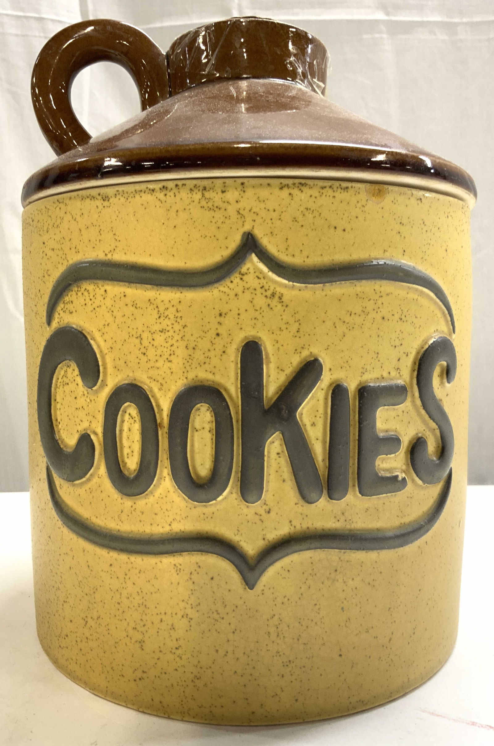 Vntg Crmc Moonshine Crock Cookie Jar W Lid Japan (1 of 9)