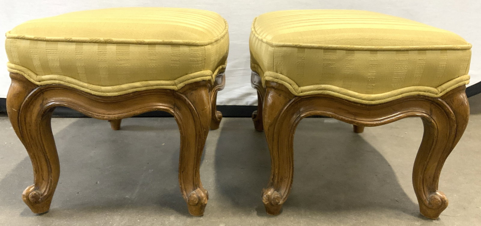 Pr French Provincial Footstools W Double Weltings (1 of 10)