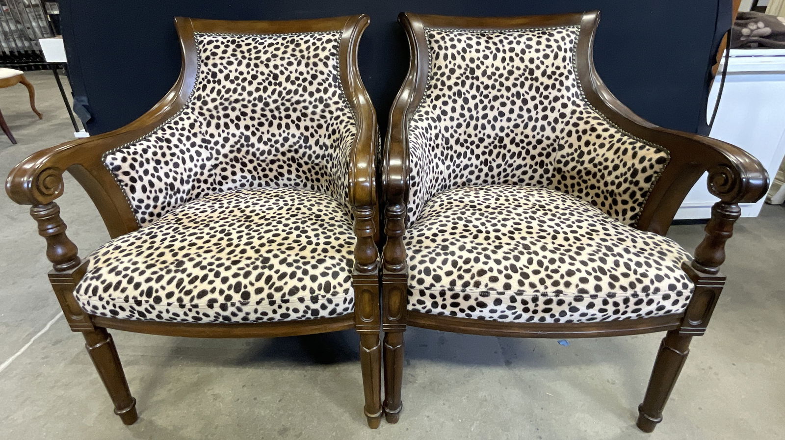 Pr FENGHENG Leopard Patterned Upholstery Armchairs (1 of 11)