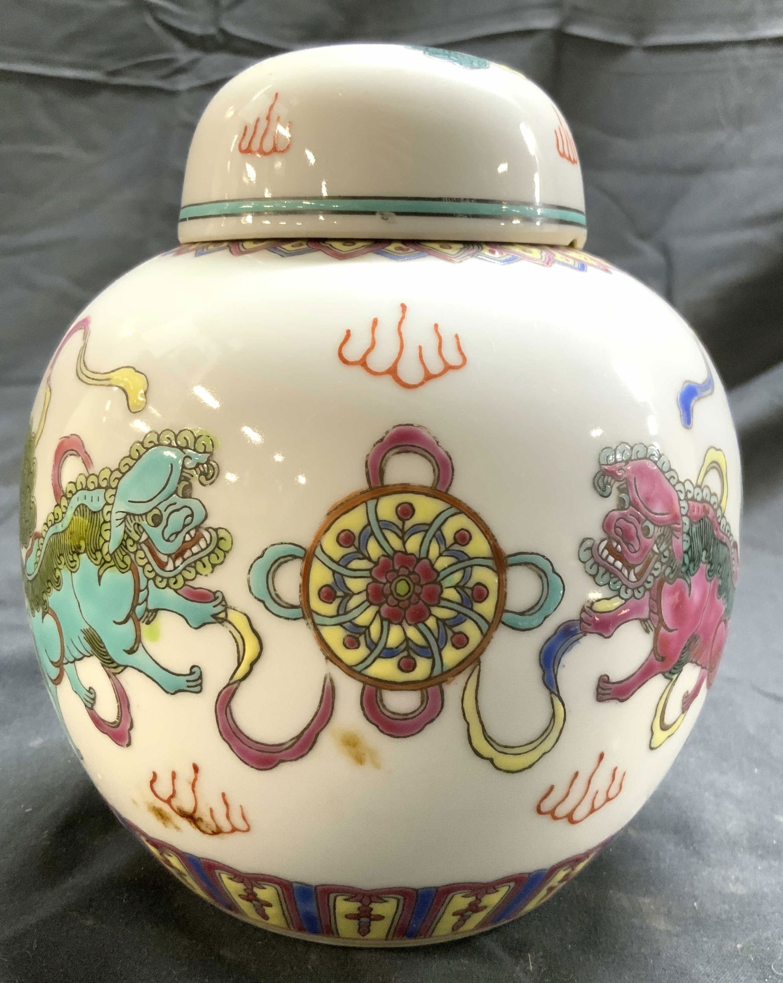 Vintage Hand Painted Asian Urn W Lid (1 of 8)