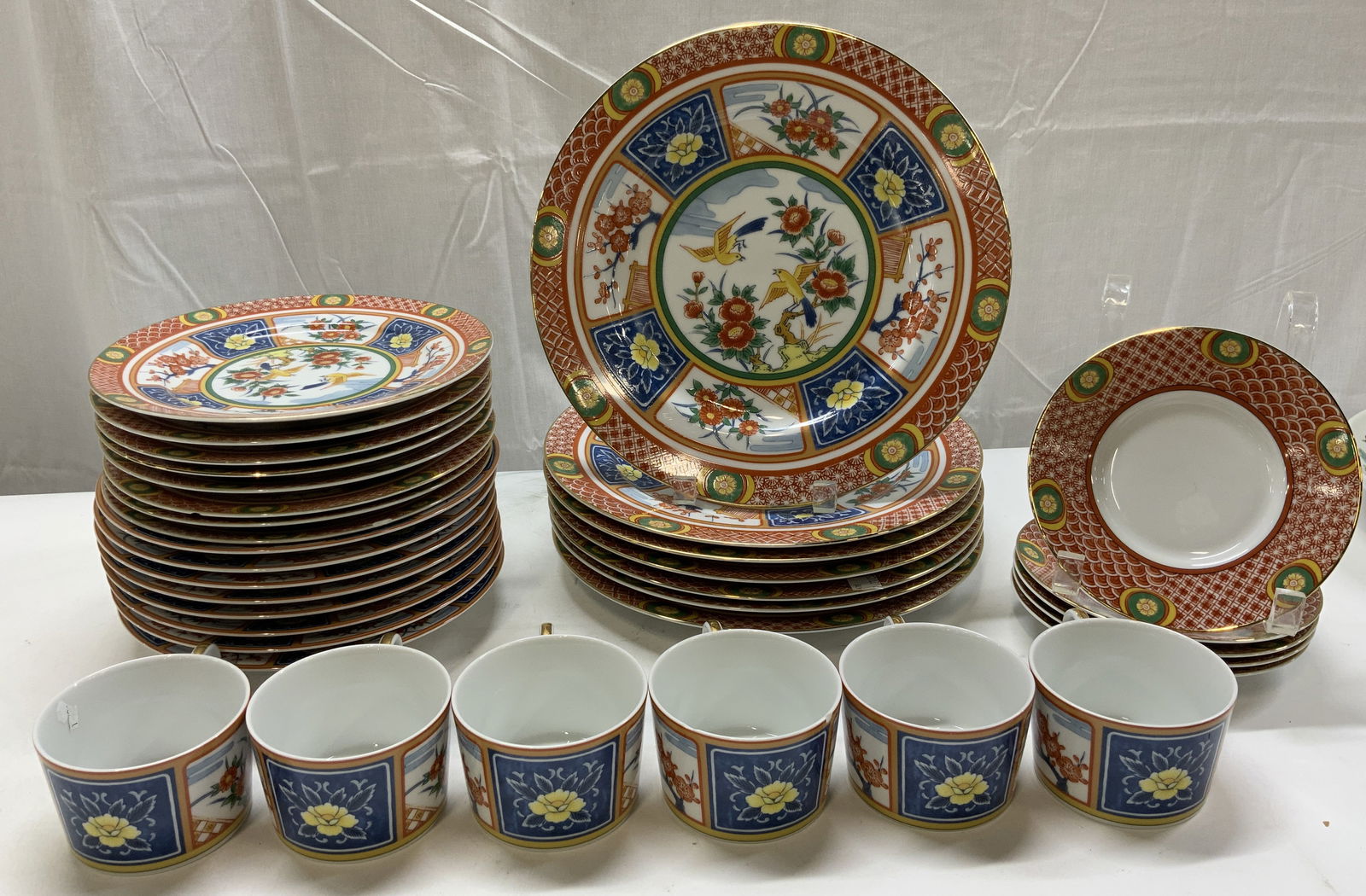 Lot20+ Muirfield Imari Palace Porc Plates+ Japan (1 of 12)
