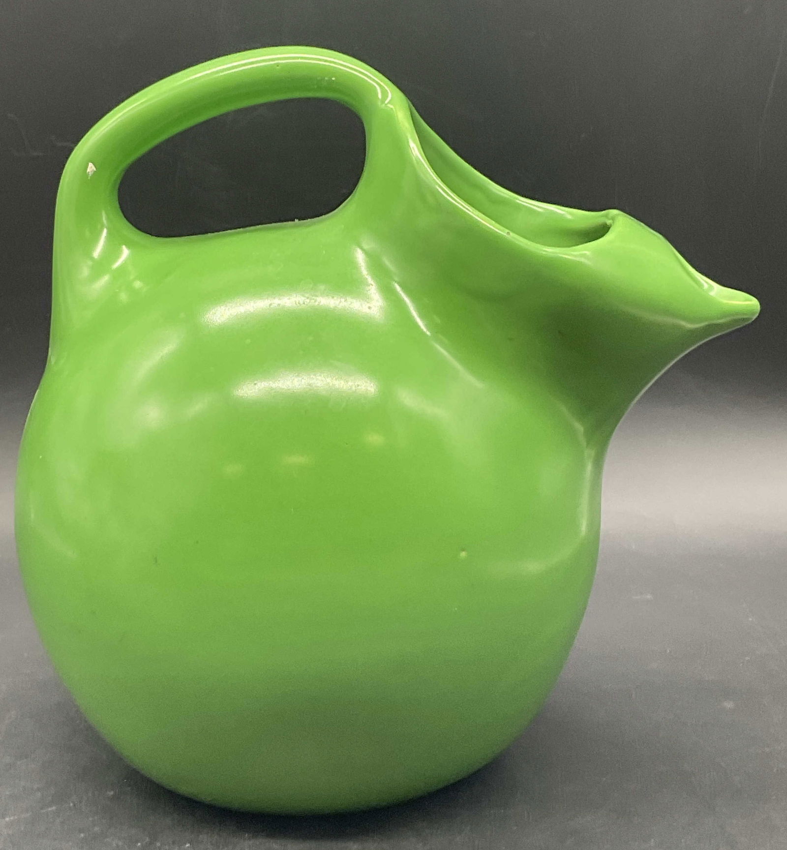 SHENANGO CHINA Vintage Green Ceramic Pitcher (1 of 8)