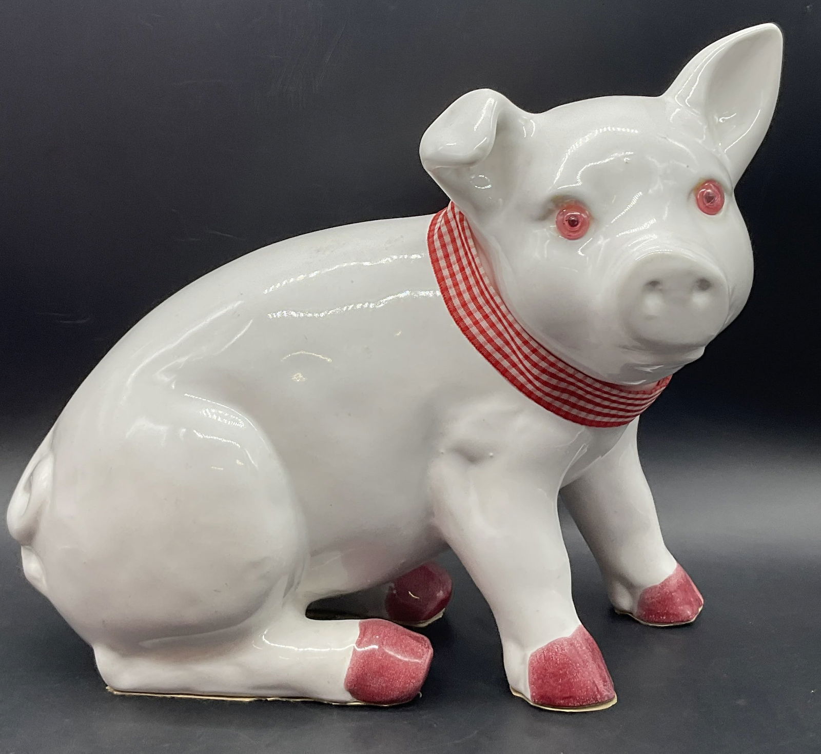 Vntg White Ceramic Pink Eyed Pig Statue W/ Ribbon (1 of 8)