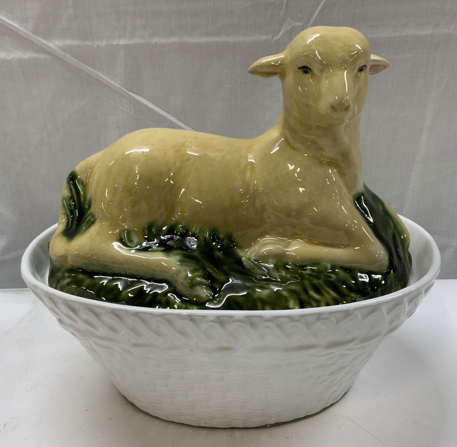 Vintage Majolica Lamb Ceramic Tureen (1 of 7)