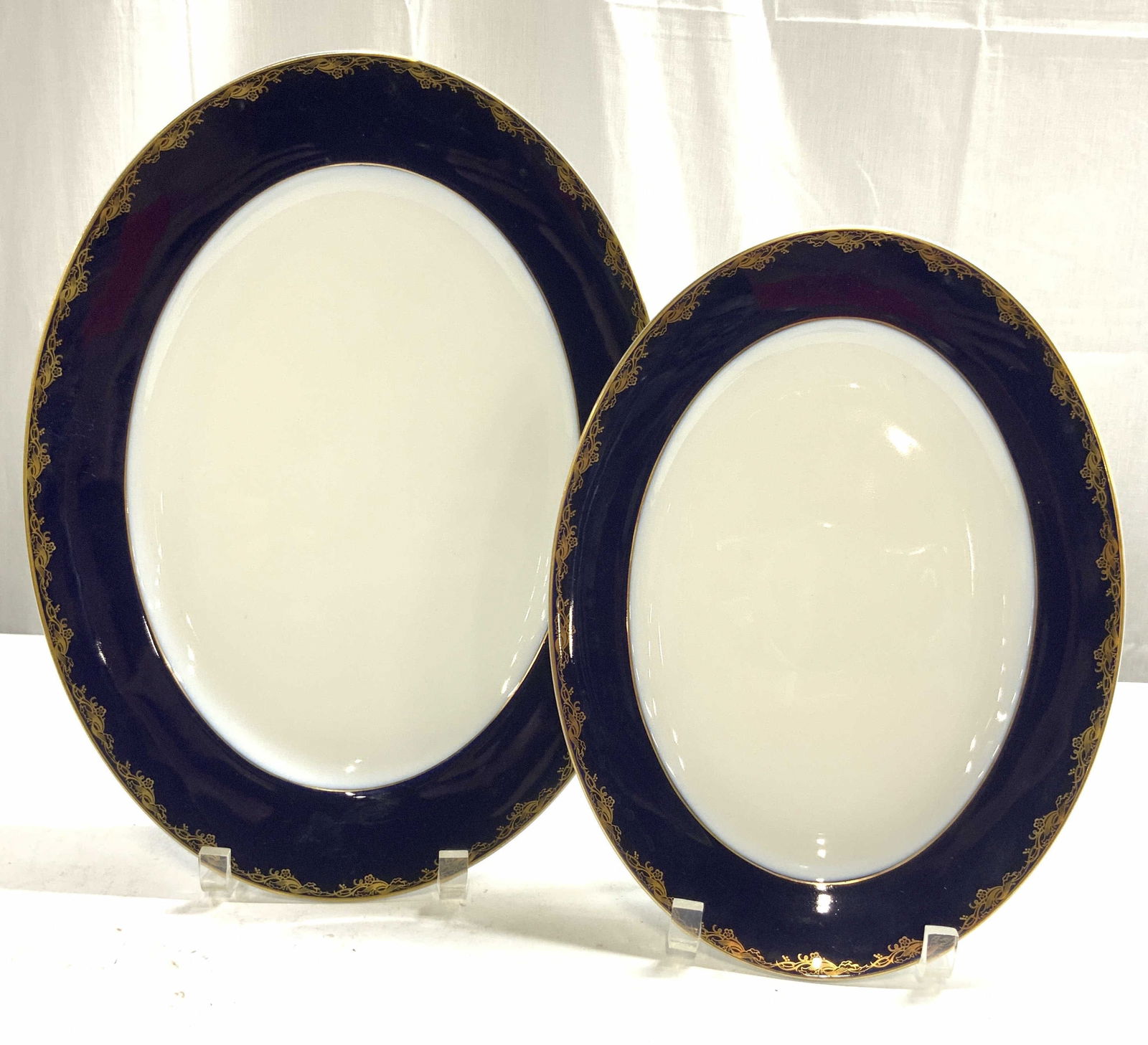 ROSENTHAL Classic Rose Coll 2 Prc Oval Serv Dishes (1 of 8)