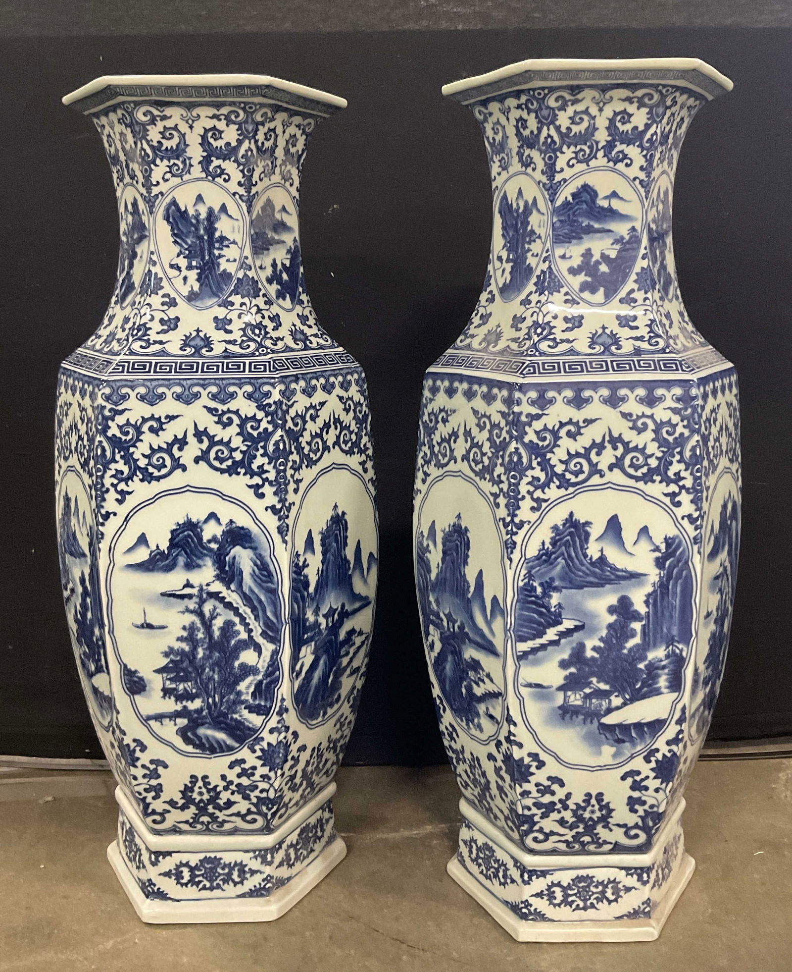 Pr Vntg Signed Asian Porcelain Blue & White Vases (1 of 10)