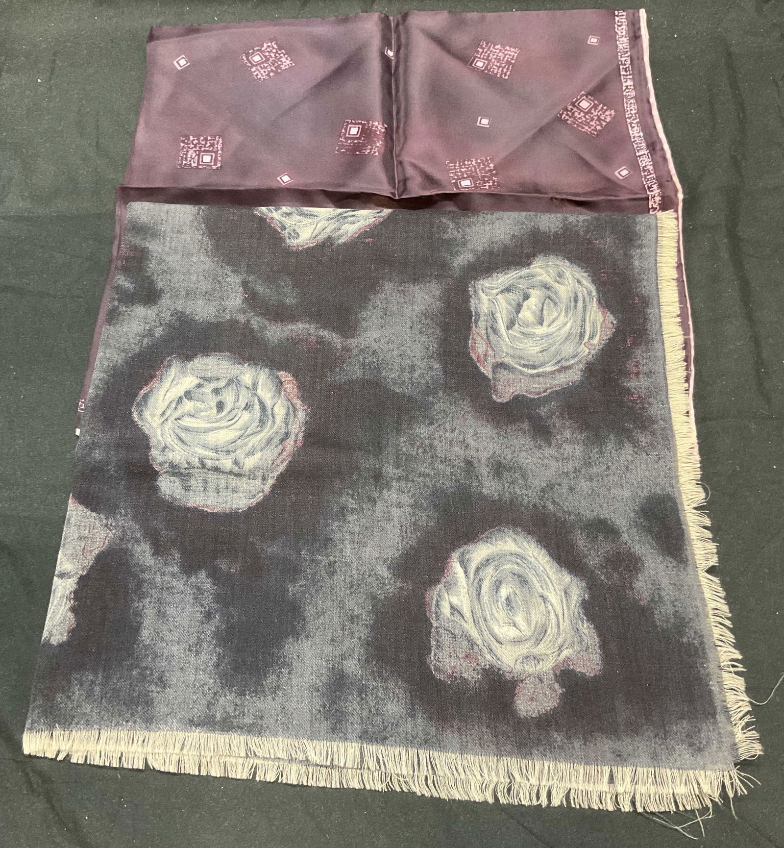 Lot 2 Purple Silk & Wool Patterned Scarves (1 of 7)