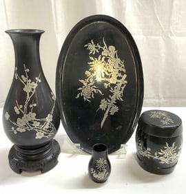 Lot 4 Asian Lacquered Tabletop Accessories