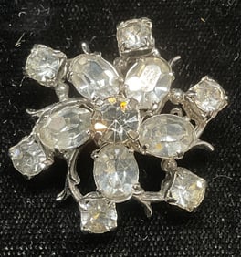 Vintage silver Tone Crystal Flower Brooch