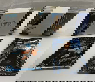 Group lot 30+ CATWOMAN&TOMB RAIDER TRADING CARDS