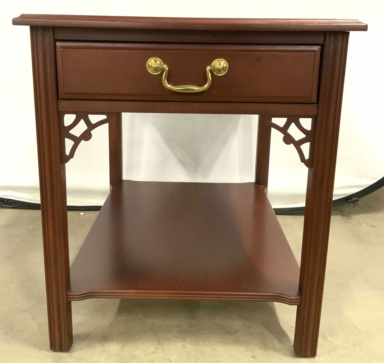 BERNHARDT Wooden Side Table W Drawer (1 of 9)