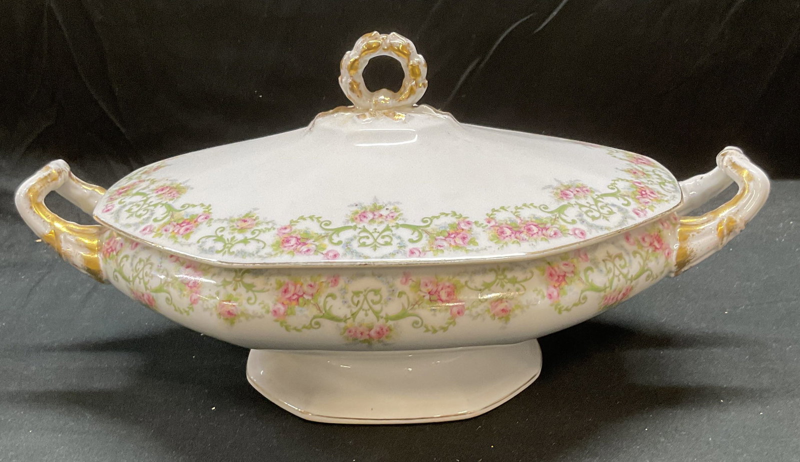 J Pouyat Limoges Porcelain Oval Tureen France: J Pouyat Limoges porcelain tureen with lid. Oval shaped with floral pattern in green and pink and gilt decoration. Signed on underside. Made in France. Measures approx 12.5 7.5 x 3.75 inches. Some wea