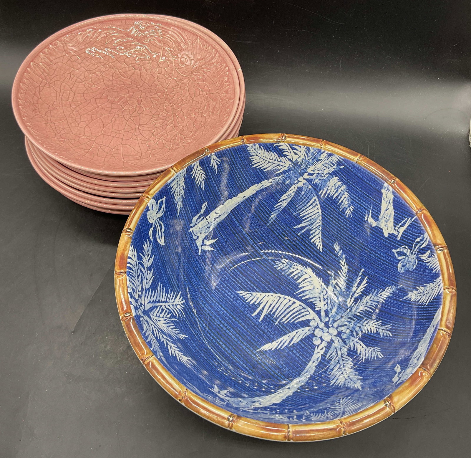 Lot 9 JACQUES MOLIN FRANCE Bowls & Melamine Bowl: A group lot of nine bowls that include JACQUES MOLIN FRANCE Bowls and a Melamine Serving / Fruit Bowl. One of the eight crazed glaze pink bowls has a sticker to the underside which reads JACQUES MOLIN