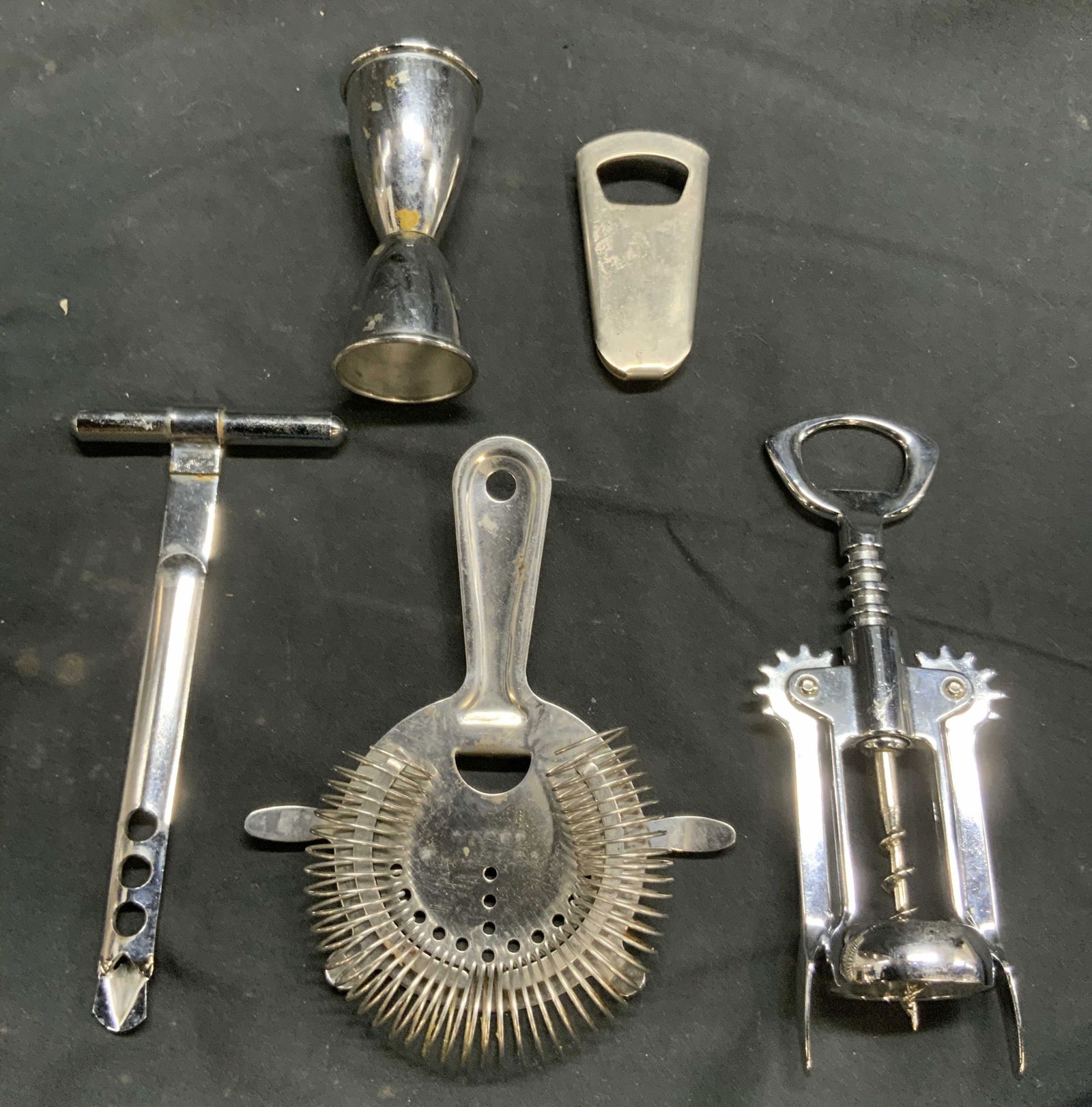 Lot 5 Silv Toned Metal Barware Accessories (1 of 6)