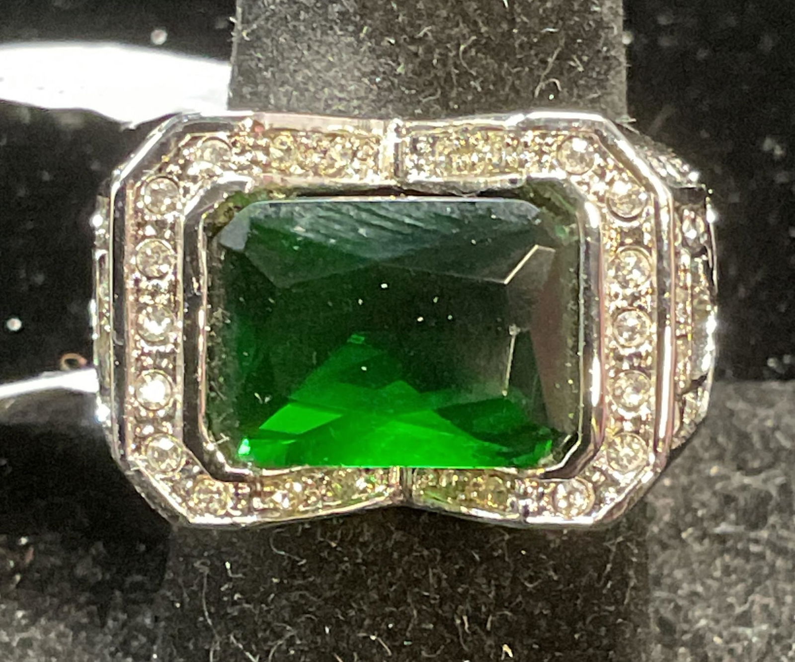 Silver Pl Green Crystal Cocktail Ring NWT (1 of 6)