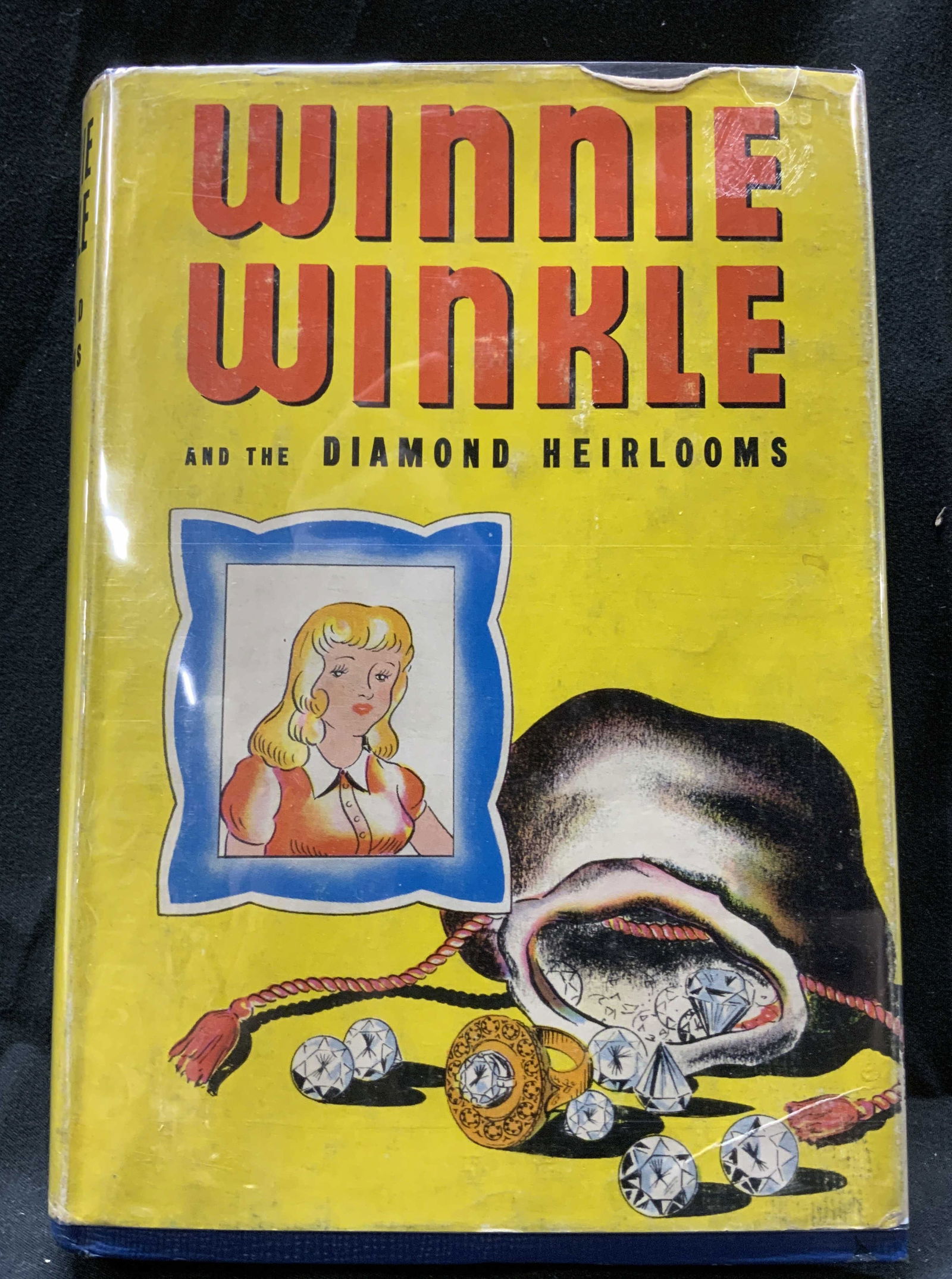Winnie Winkle & The Diamond Heirlooms Illustr.1946 (1 of 9)