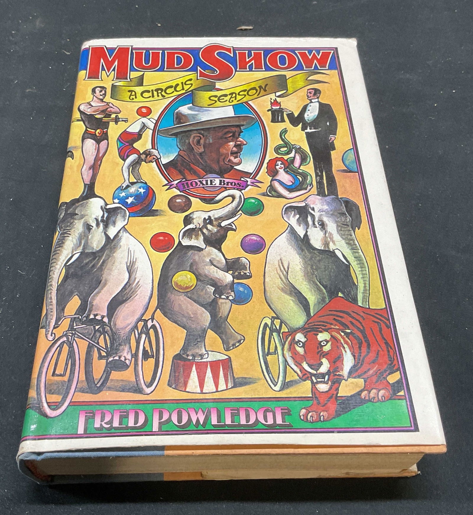 1975 Mud Show Circus Season Illustr Book (1 of 7)