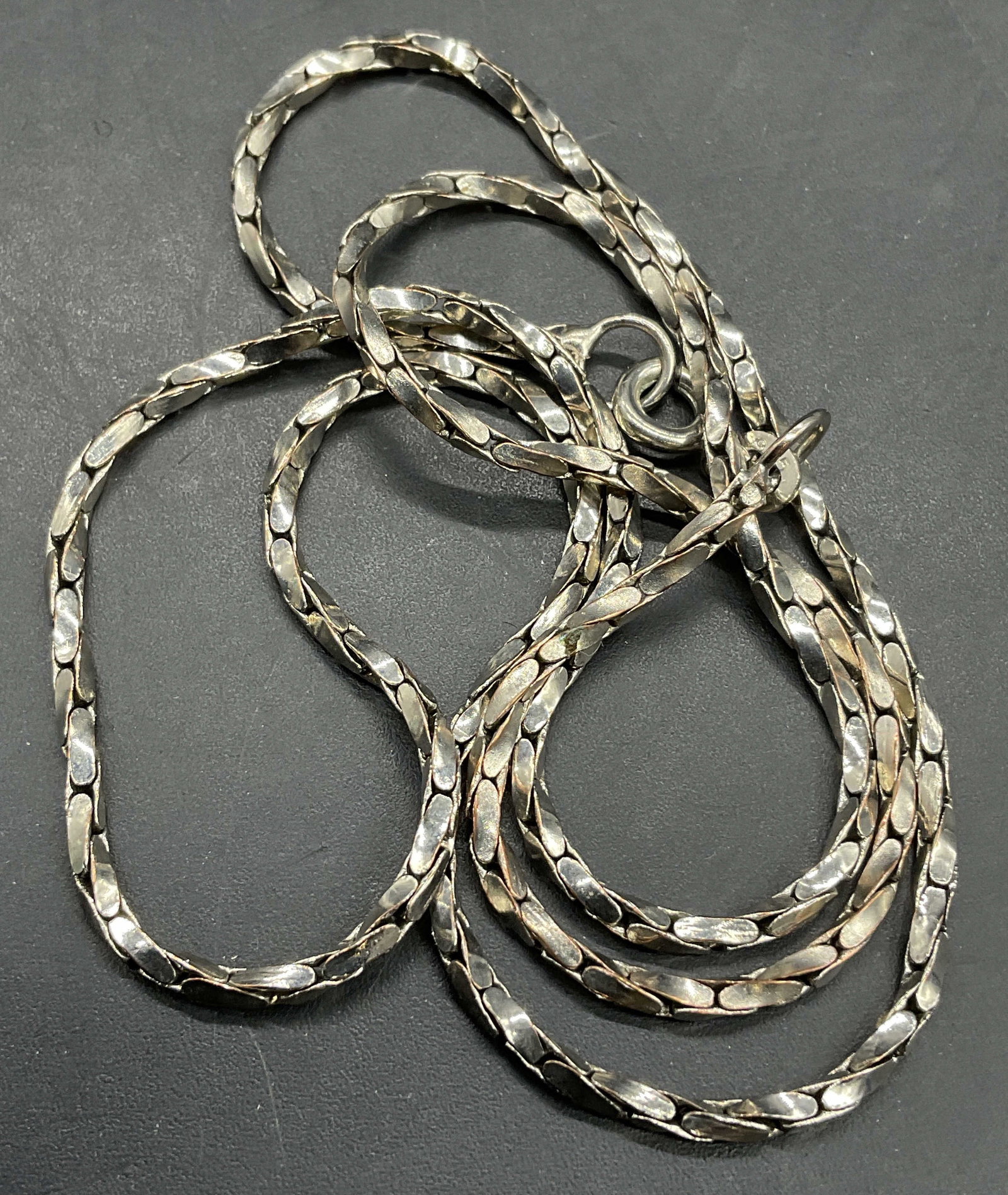 Sterling Silver 925 Chain Necklace: Sterling Silver 925 Chain Necklace. C spring clasp closure marked 925. Total weight .26 ozt. Length measured end to end approx. 20.5 inches. Surface wear consistent with age, use, and exposure. Sterli