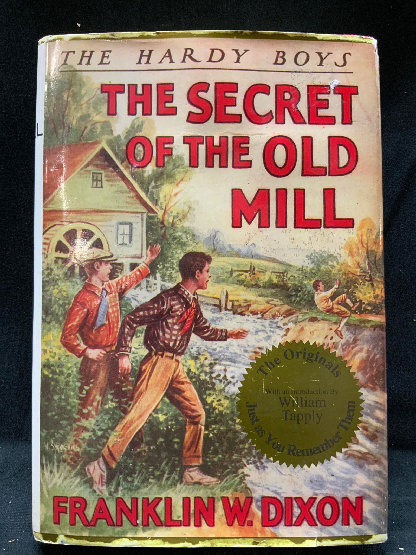 The Secret of the Old Mill Illustrated 1991 (1 of 6)