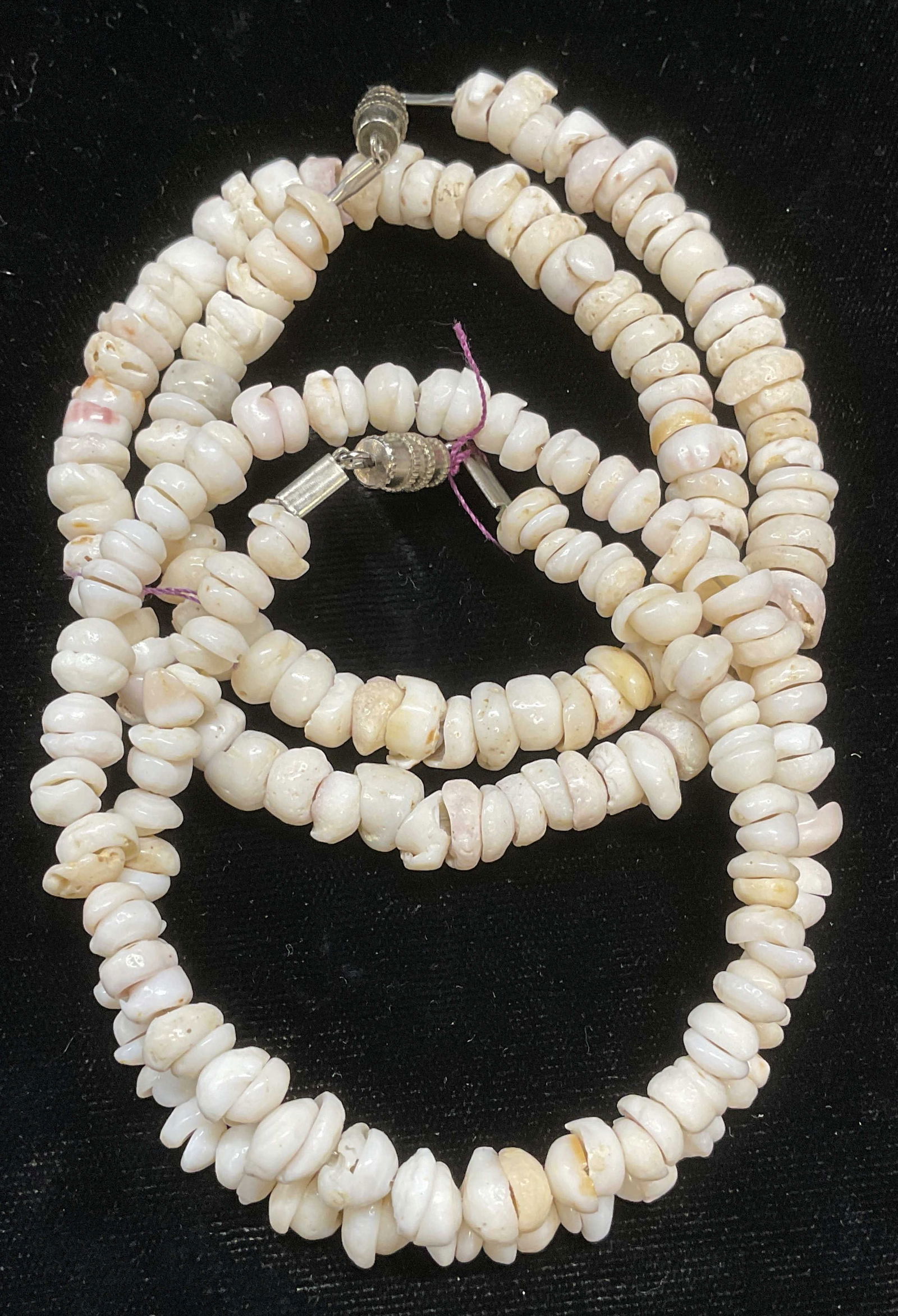 Lot 2 Vintage White Shell Beaded Necklaces (1 of 7)