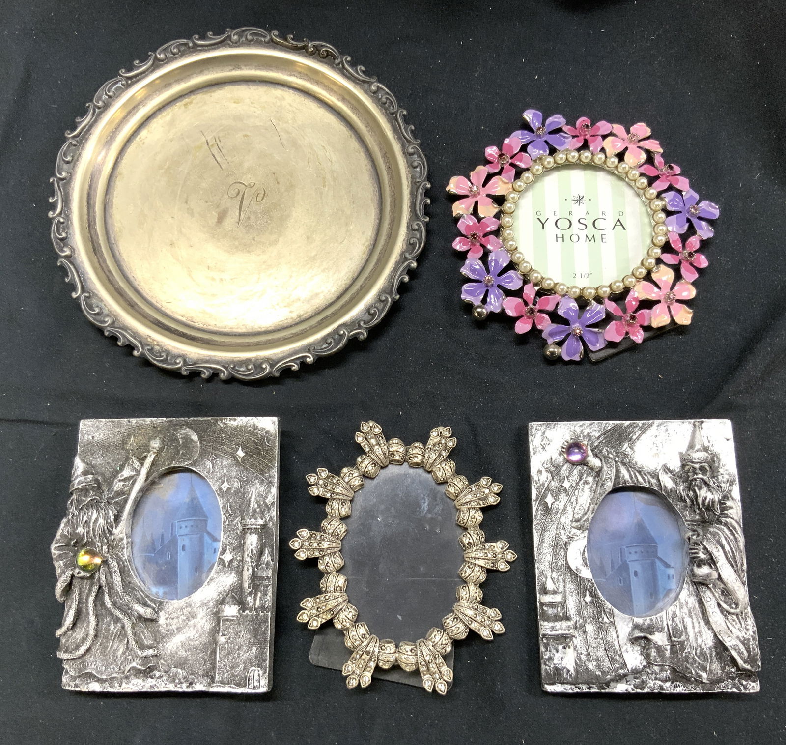 Lot 5 Picture Frames & Tabletop Accessories (1 of 8)