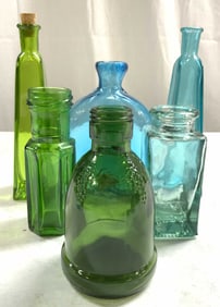 Lot 6 Vintage Art Glass Vessels Bottles
