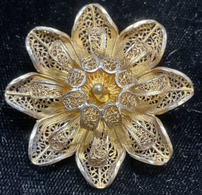 Vintage Gold Tone Filigree Flower Brooch