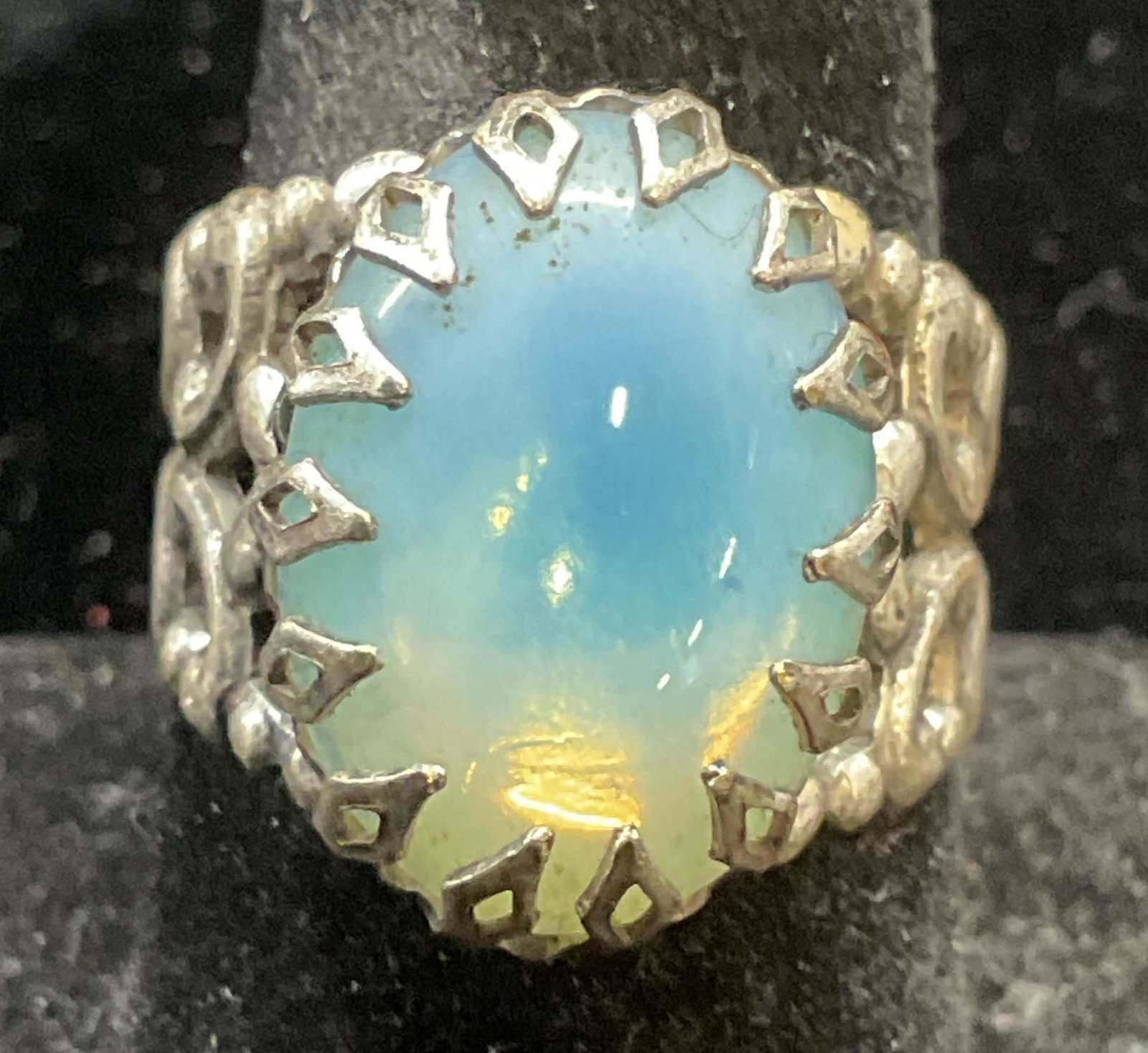 Vintage Silver Tone Faux Cabochon Ring (1 of 6)