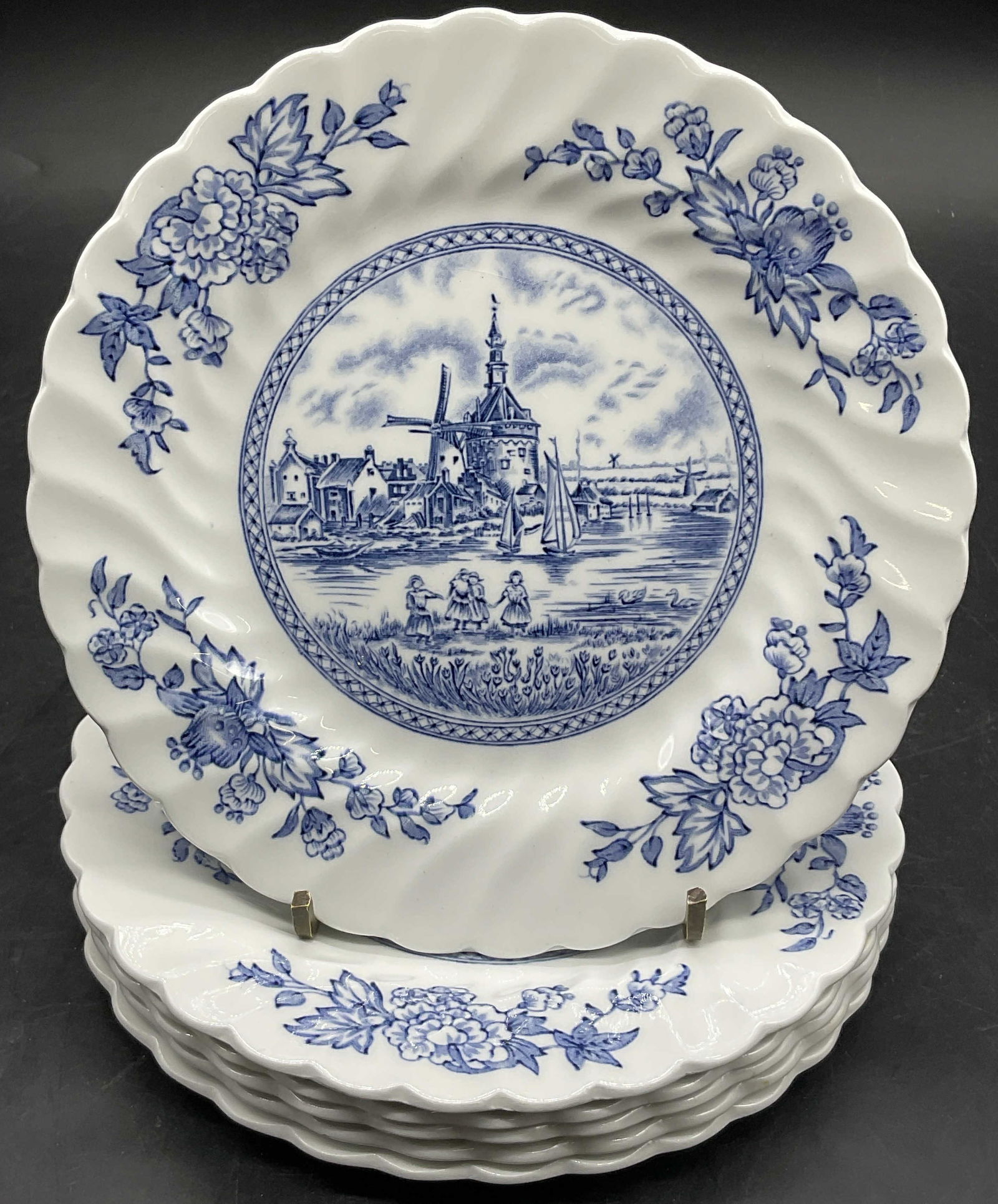 Set 6 TULIP TIME JOHNSON BROS Vtg Porcelain Dishes (1 of 7)